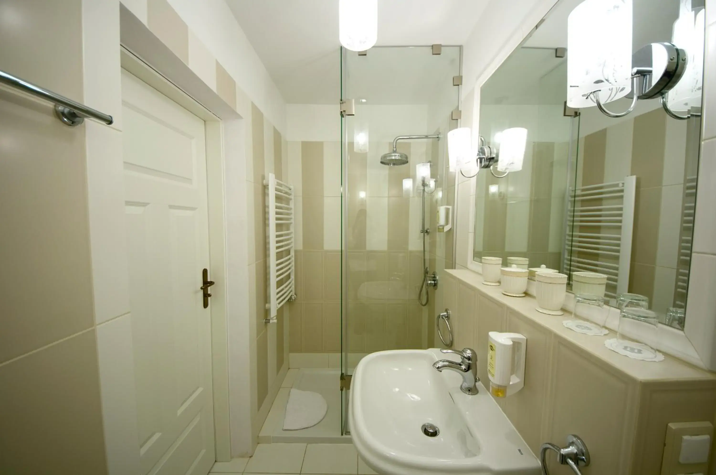 Large Twin Room - single occupancy in Wawabed Aparthotel Large Twin Room - single occupancy in Wawabed Aparthotel