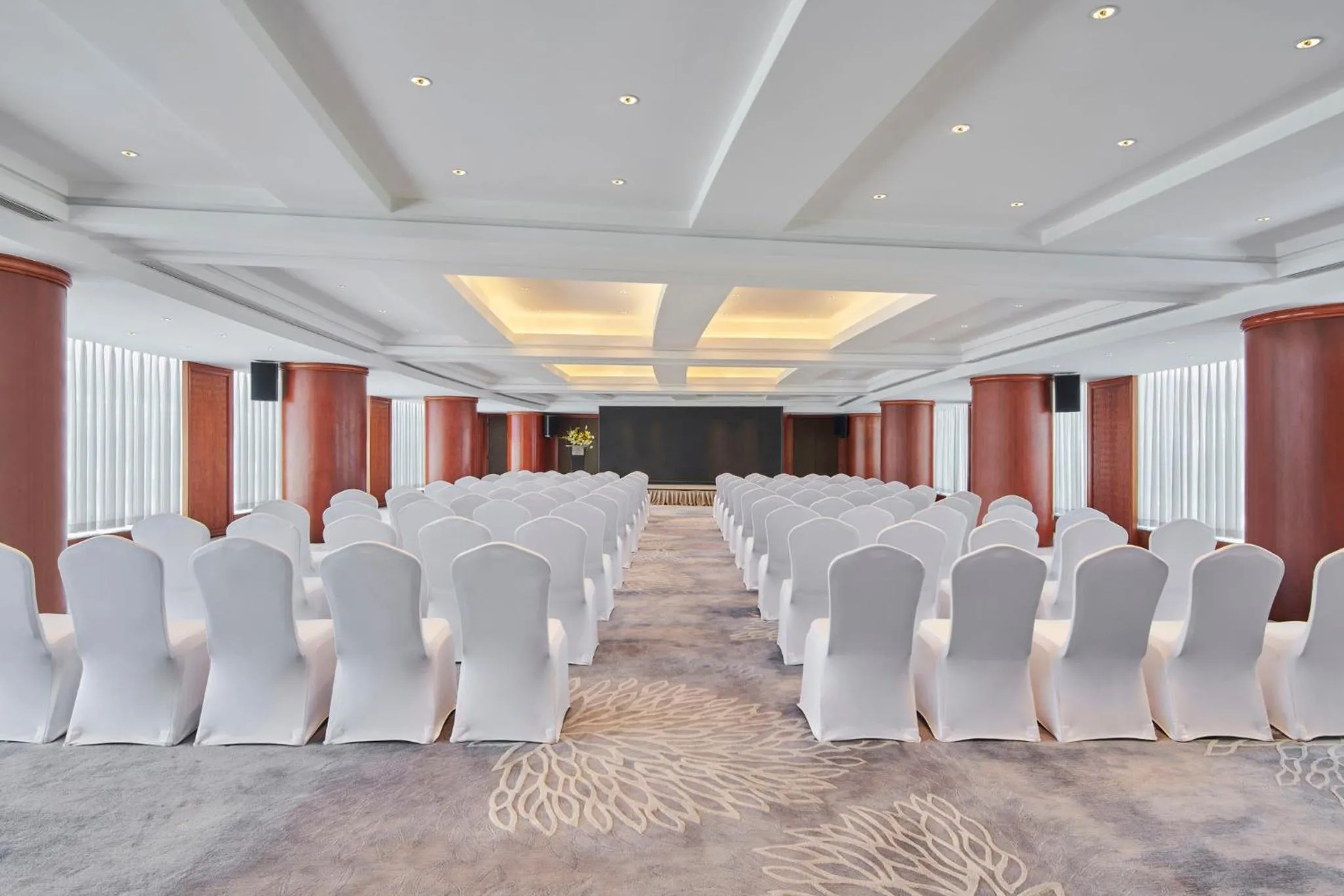 Banquet/Function facilities in Crowne Plaza Zhuhai City Center by IHG