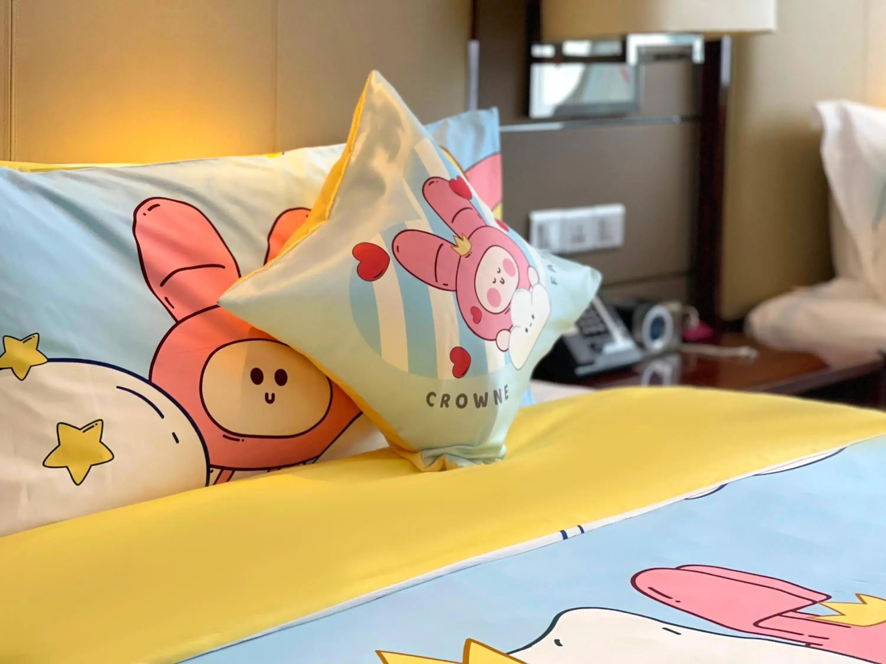 Standard Family King Room in Crowne Plaza Shenzhen Longgang City Centre by IHG Standard Family King Room in Crowne Plaza Shenzhen Longgang City Centre by IHG