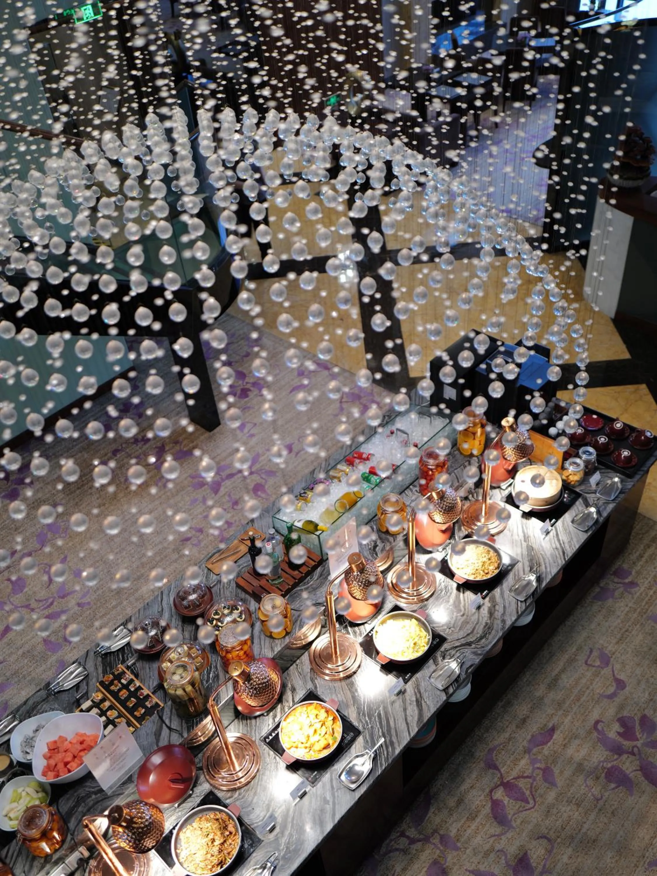 Restaurant/places to eat in Crowne Plaza Shenzhen Longgang City Centre by IHG