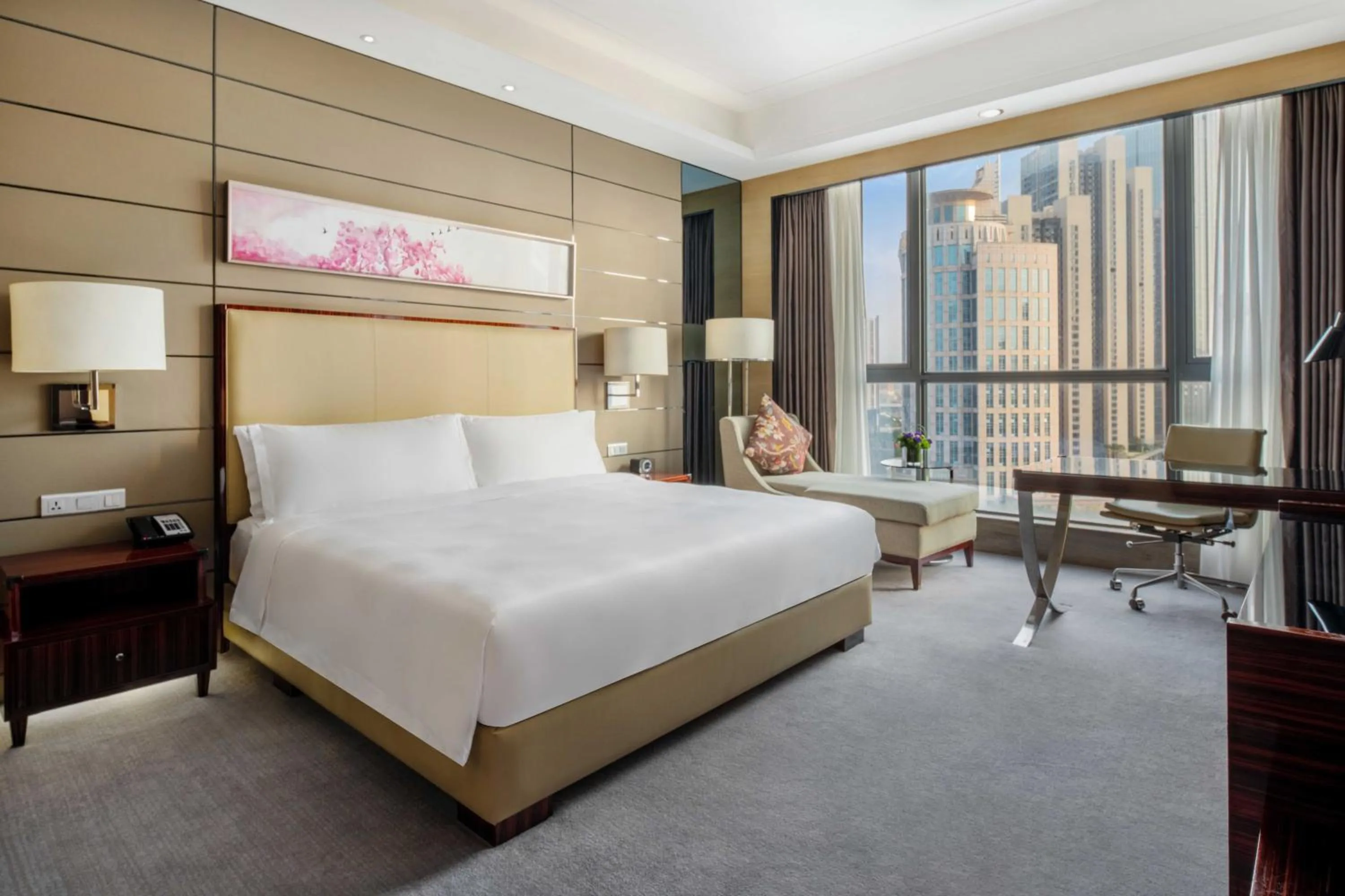 Bedroom, Bed in Crowne Plaza Shenzhen Longgang City Centre by IHG