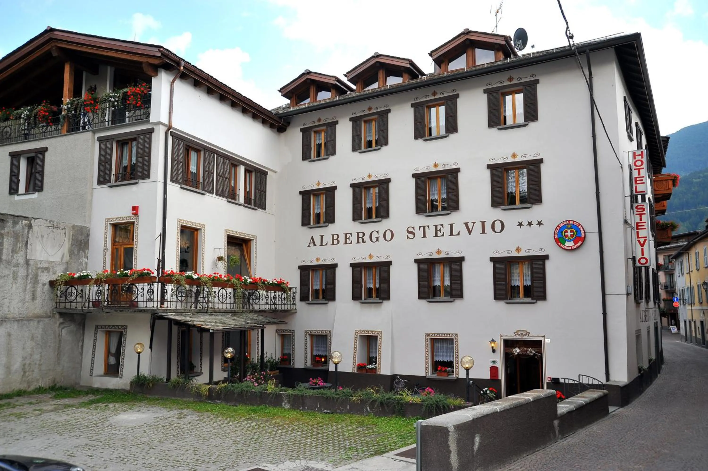 Property building in Albergo Stelvio