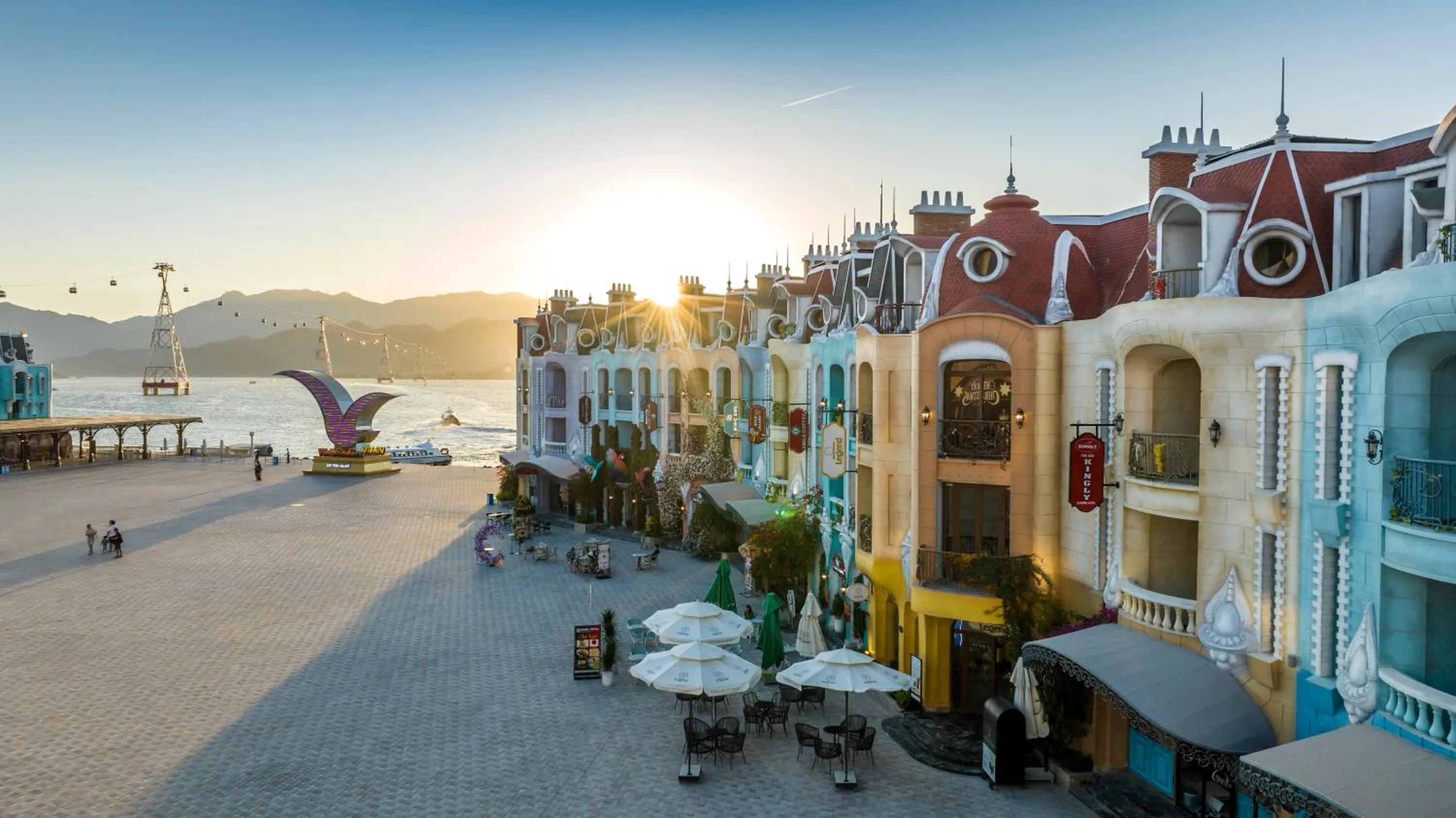 Entertainment in Vinpearl Luxury Nha Trang