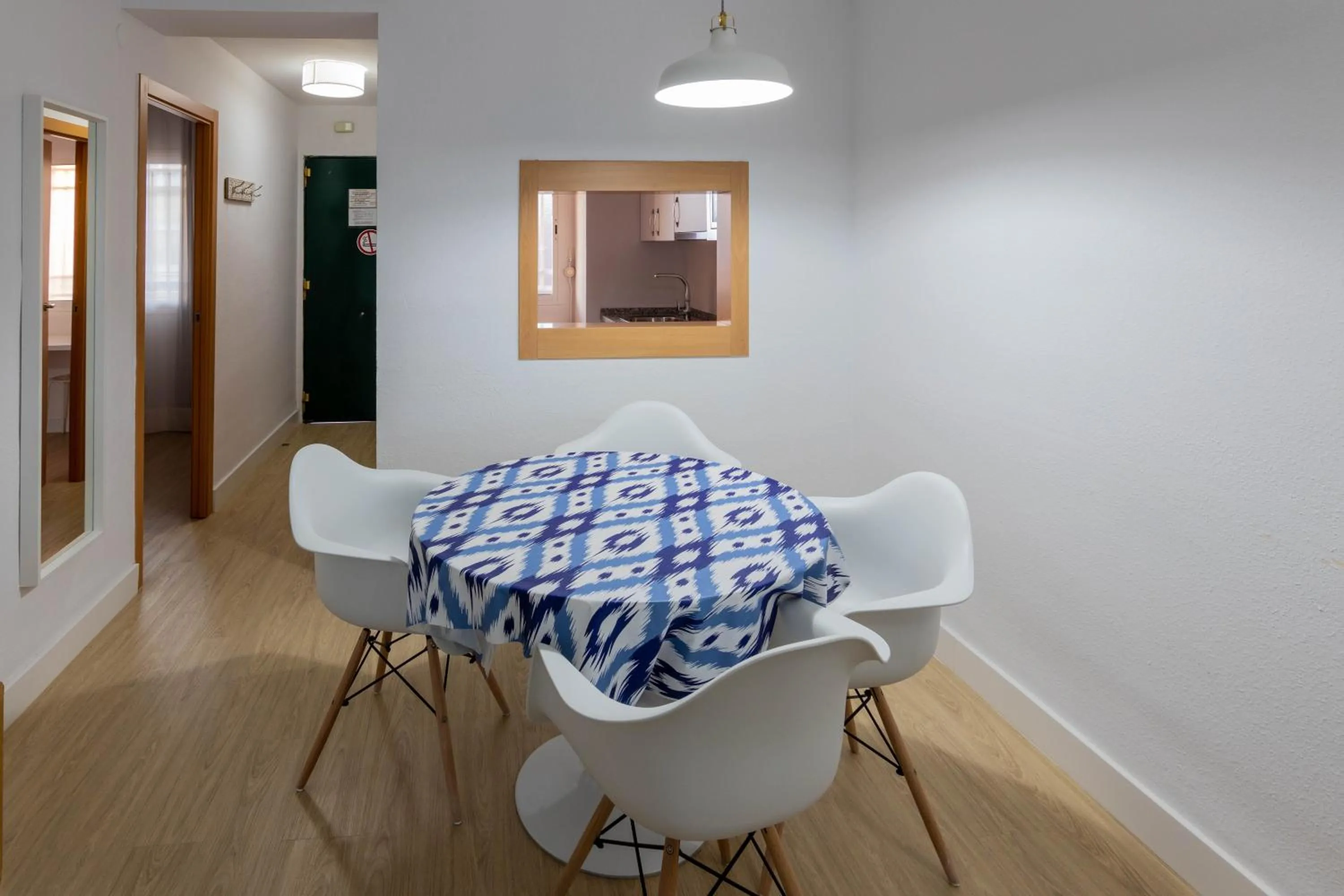 Dining area in Apartamentos Buensol
