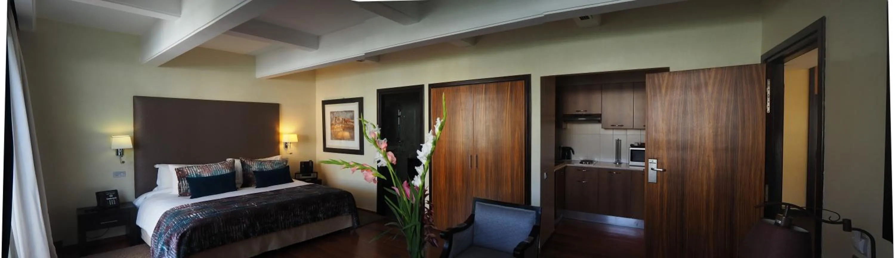 Bed in Park Suites Hotel Luxury Boutique Hotel