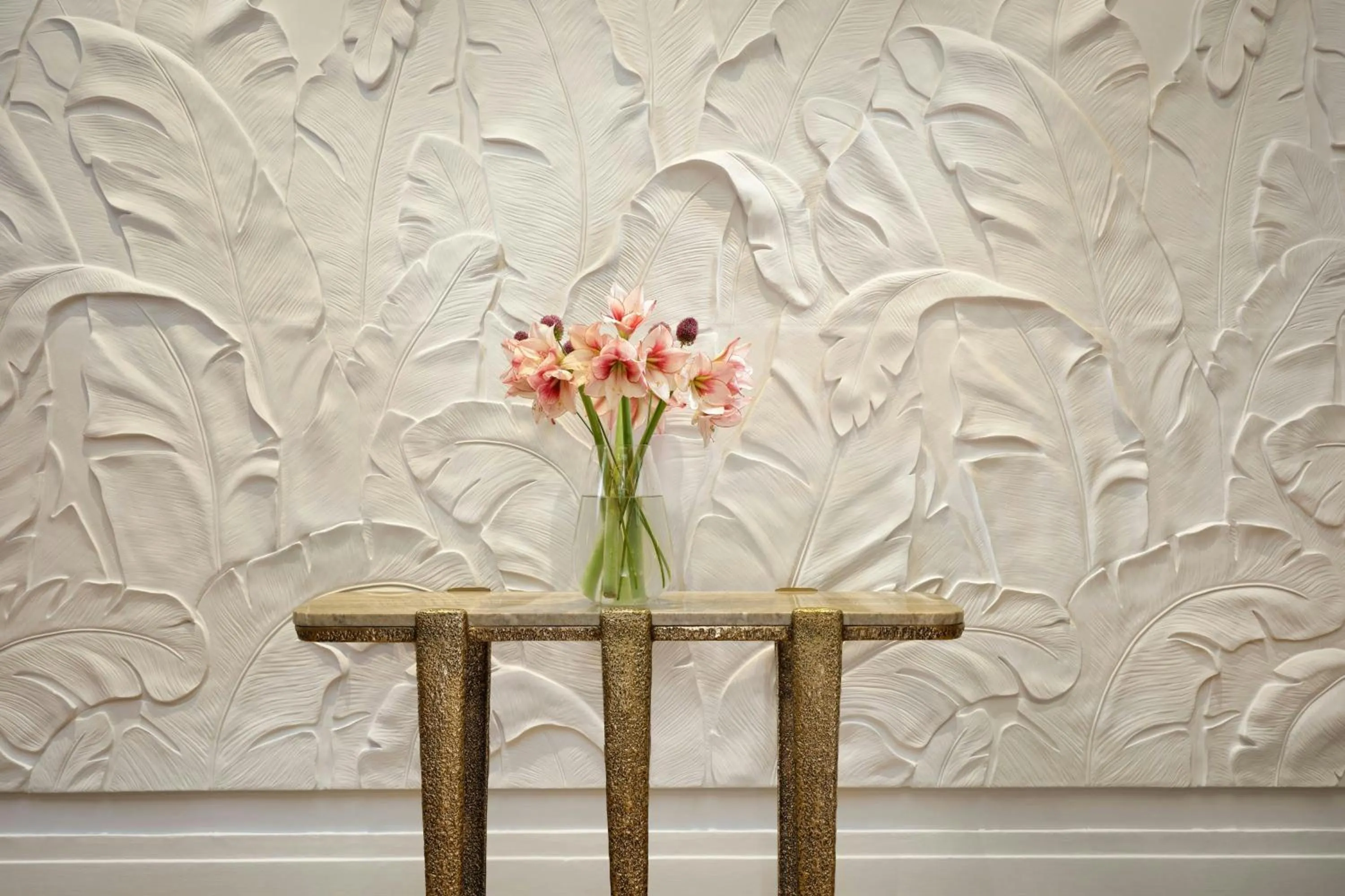 Restaurant/places to eat in Sheraton Grand London Park Lane