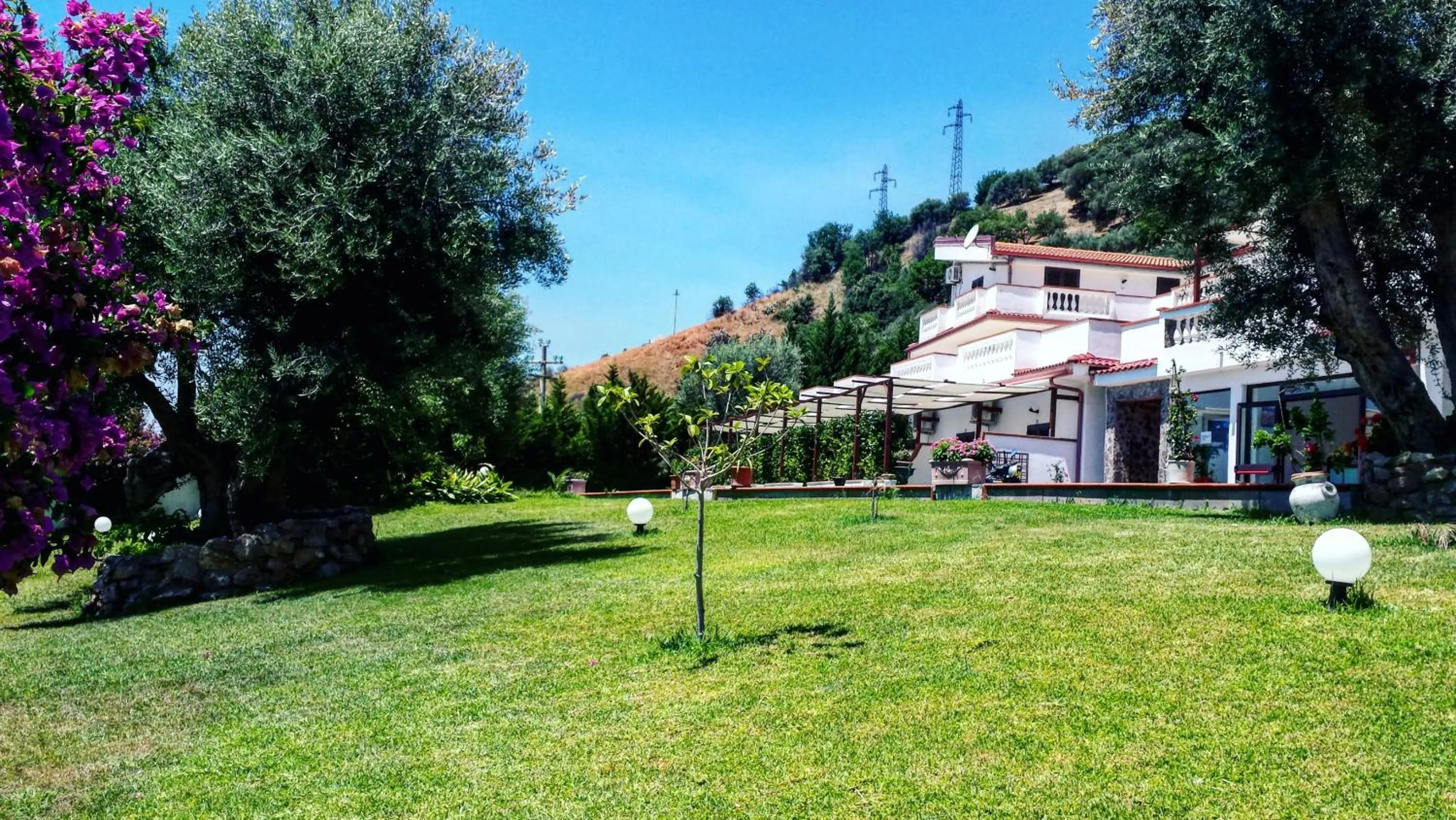 Property building in Hotel Diamond Residence