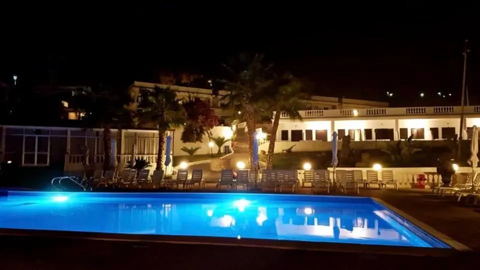 Hotel Diamond Residence