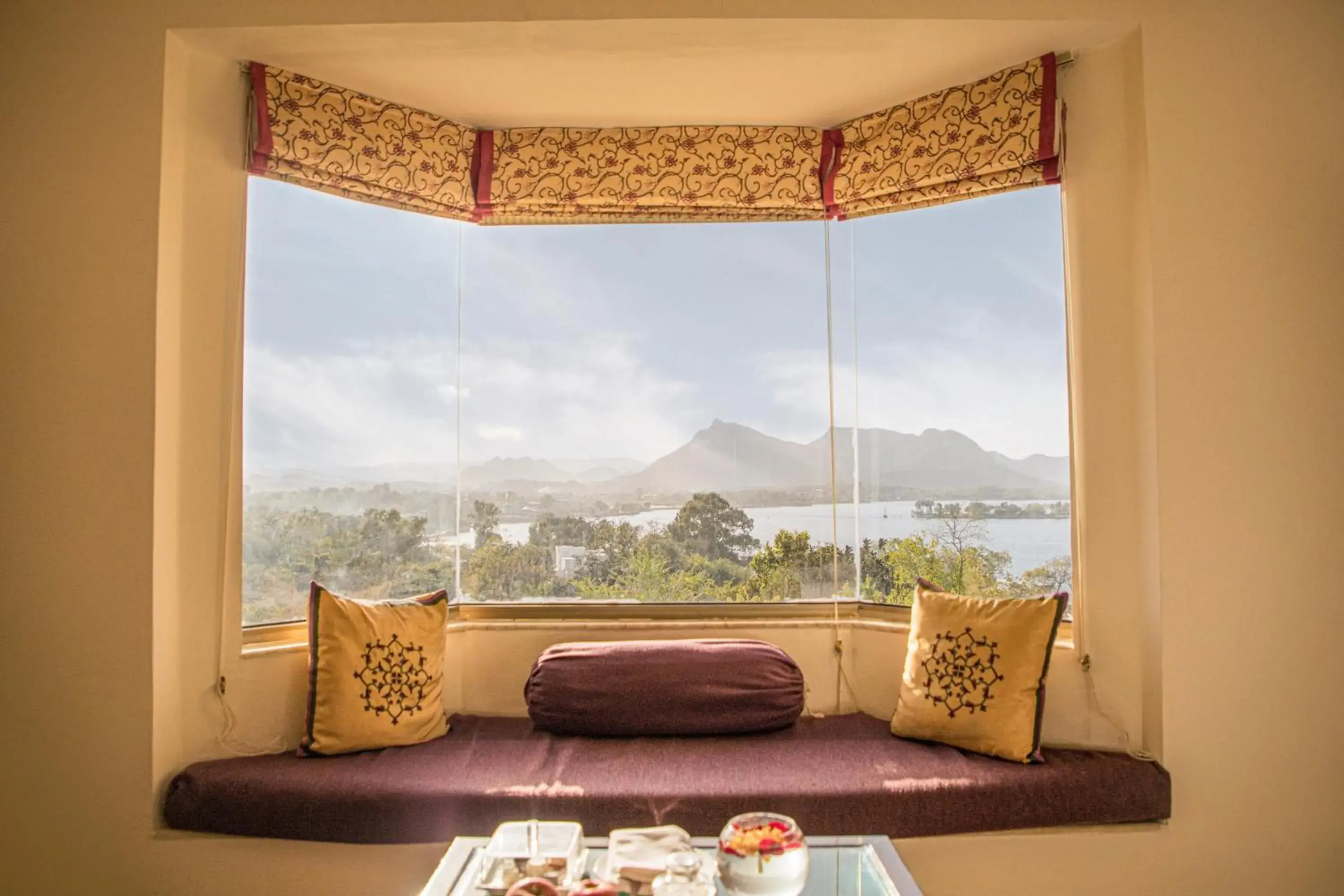 Deluxe Double Room with Lake View- Enjoy 10% Discount on Food & Soft Beverage ,SPA & Laundry - single occupancy in The Lalit Laxmi Vilas Palace Deluxe Double Room with Lake View- Enjoy 10% Discount on Food & Soft Beverage ,SPA & Laundry - single occupancy in The Lalit Laxmi Vilas Palace