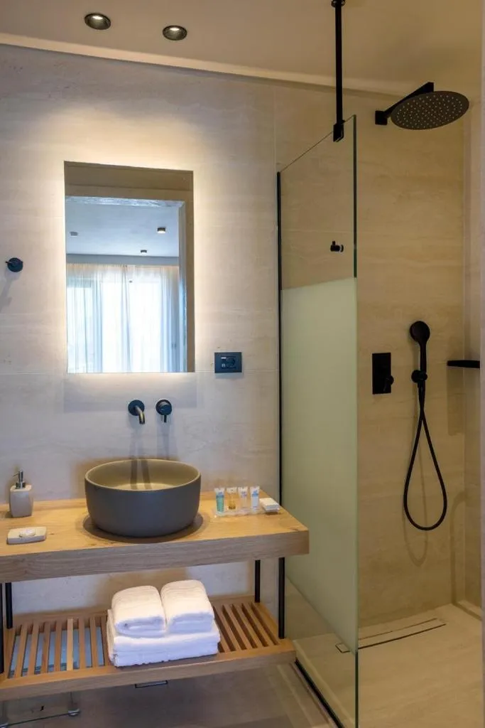 Bathroom in Atlantis Beach Hotel