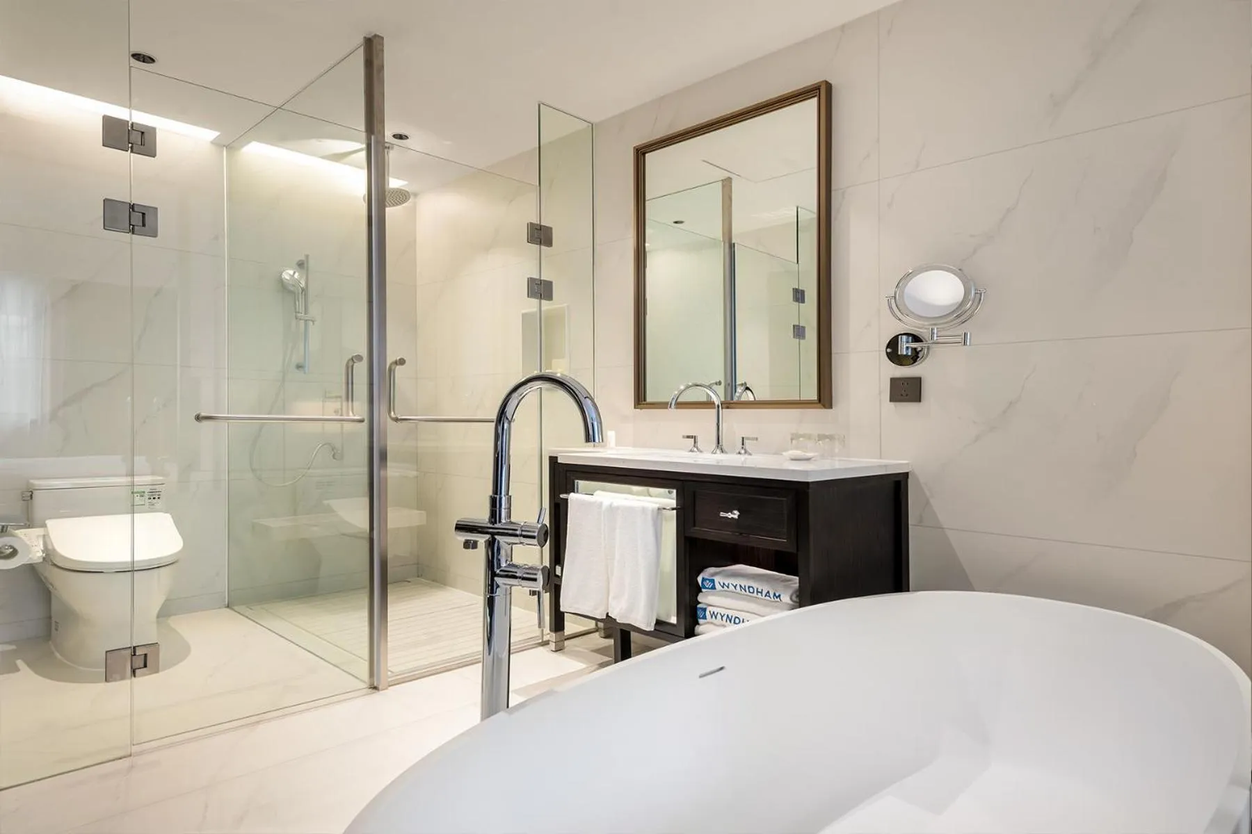 Toilet in Wyndham Shanghai Hongqiao