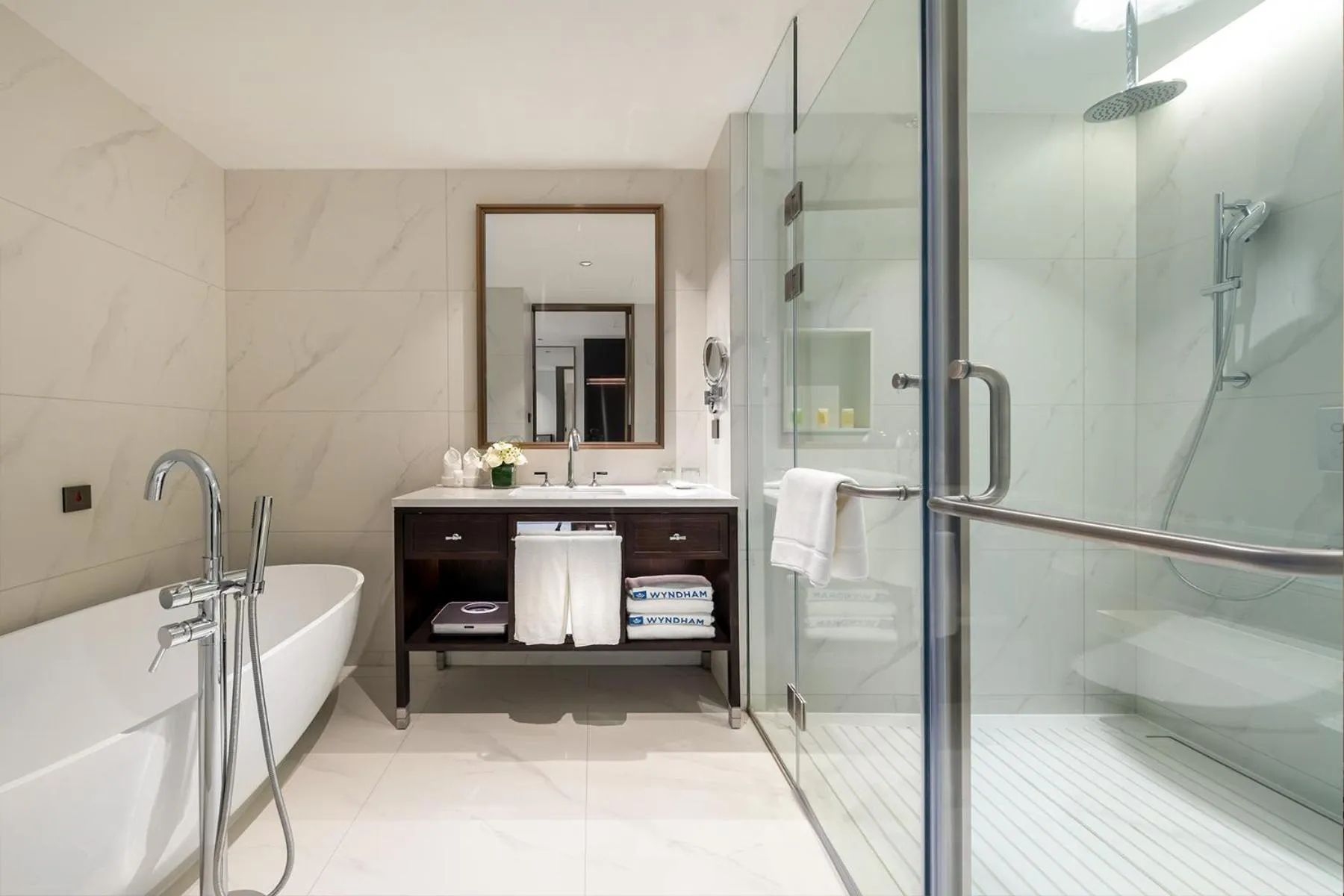 Toilet in Wyndham Shanghai Hongqiao