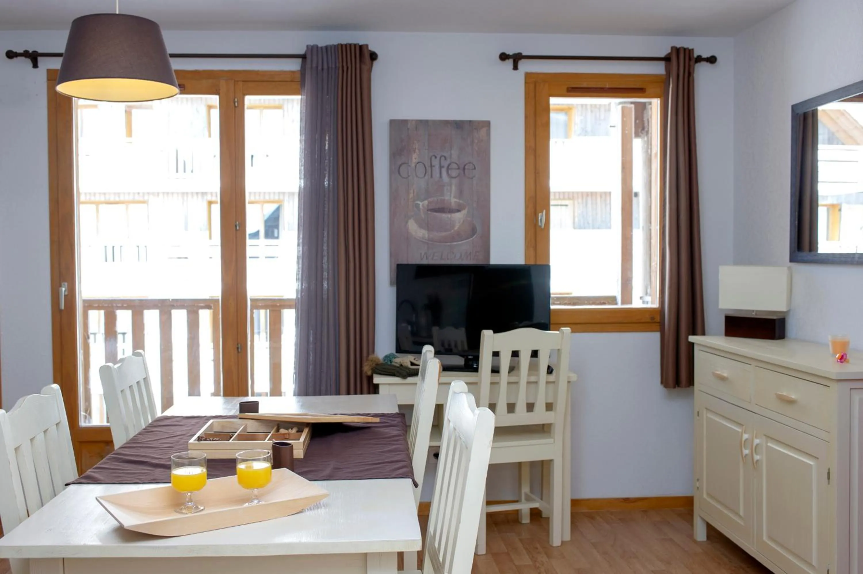 Living room in Résidence Goélia Les Chalets de Super-Besse