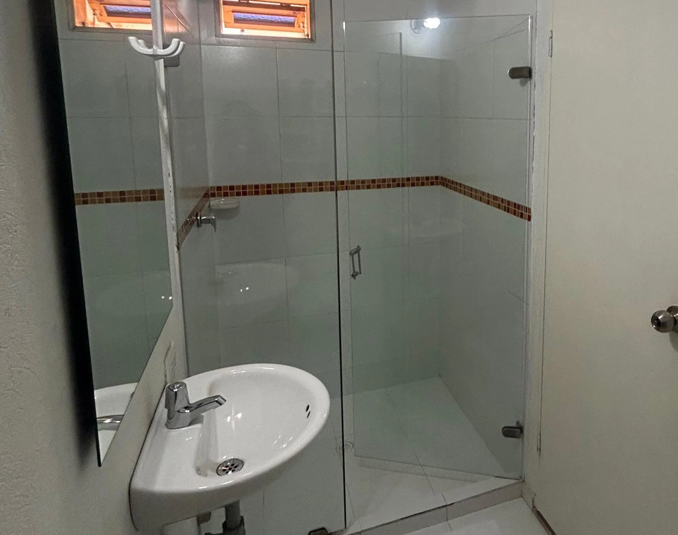 Shower in Zana Hotel Boutique