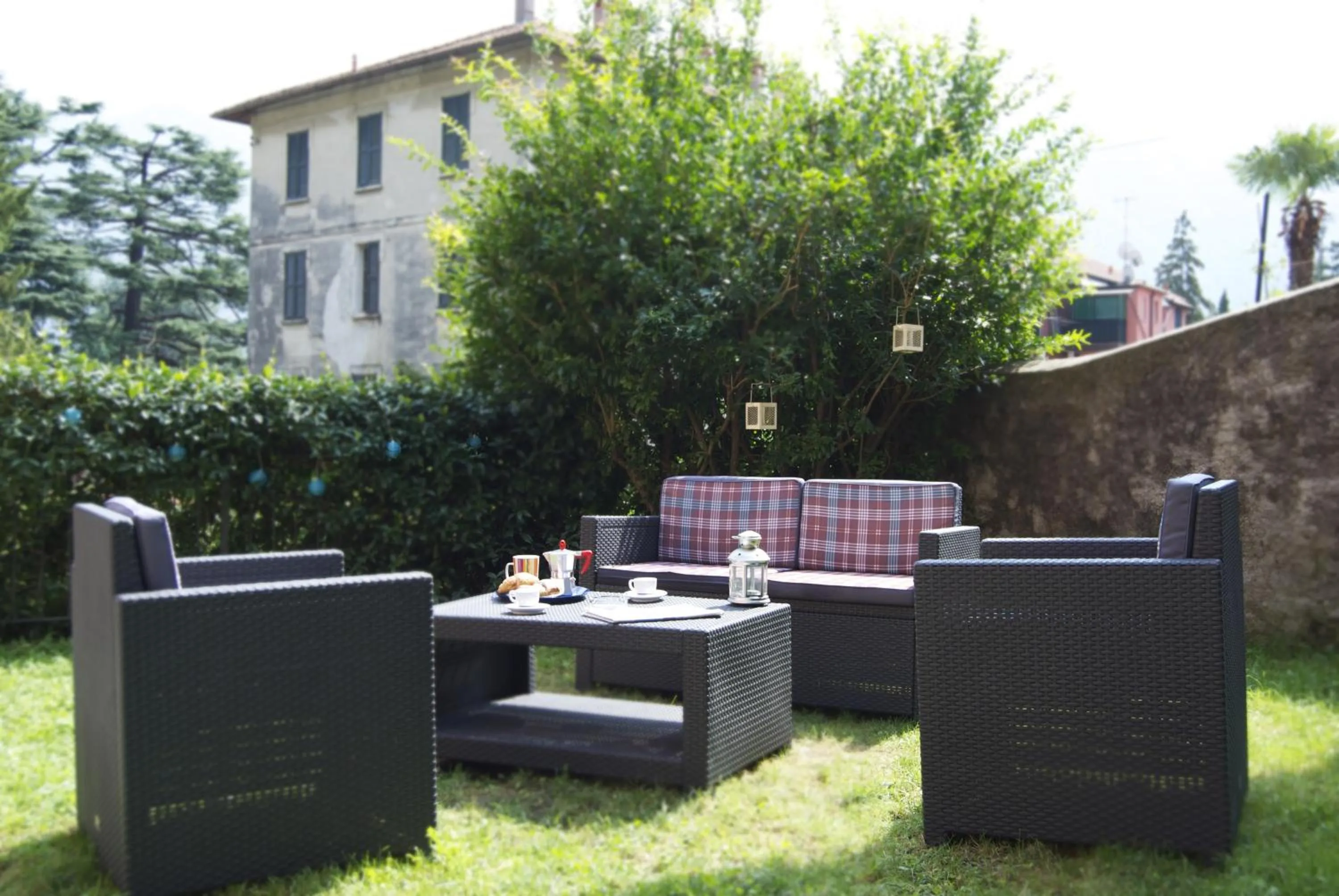 Patio in Cernobbio Residence