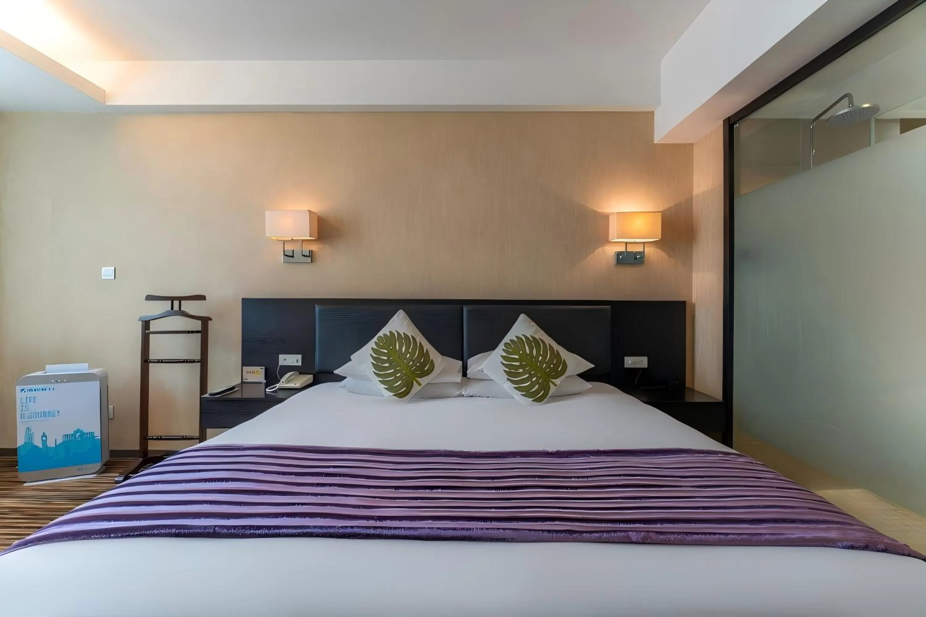 Property building in SSAW Boutique Hotel Nanchang Bayi Square