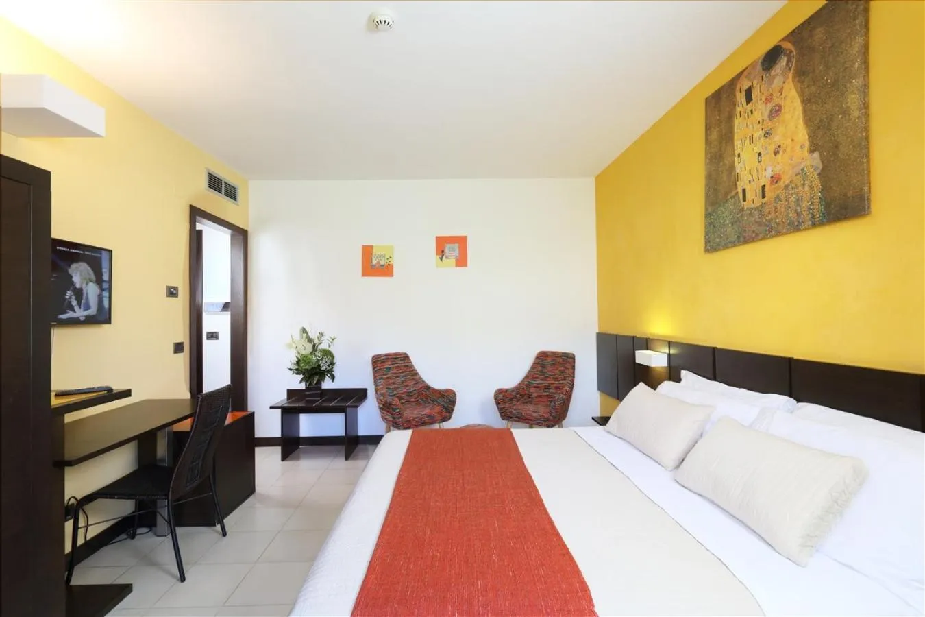 Garden view, Bed in Hotel San Giovanni