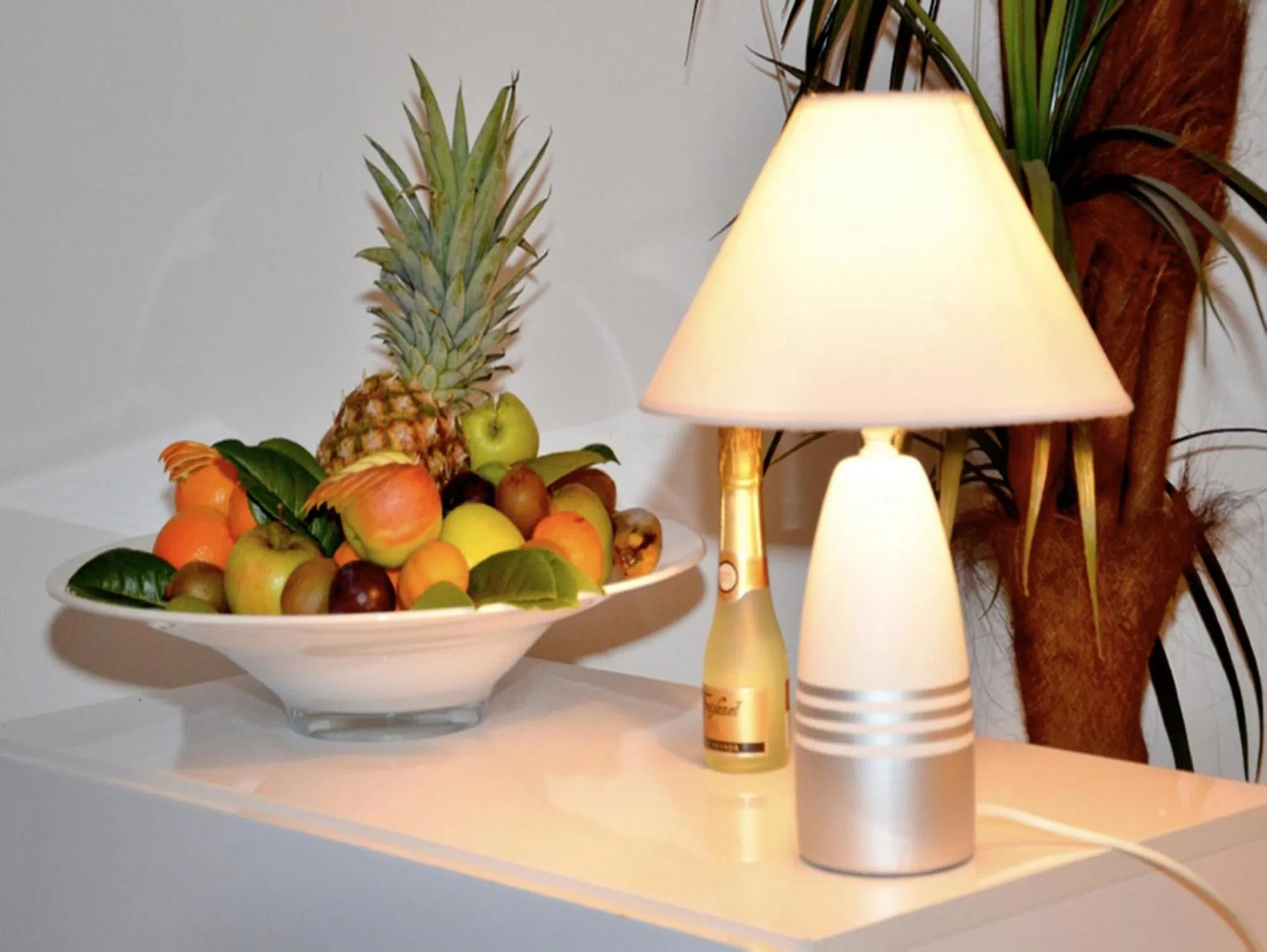 Decorative detail in Rooms Laguna