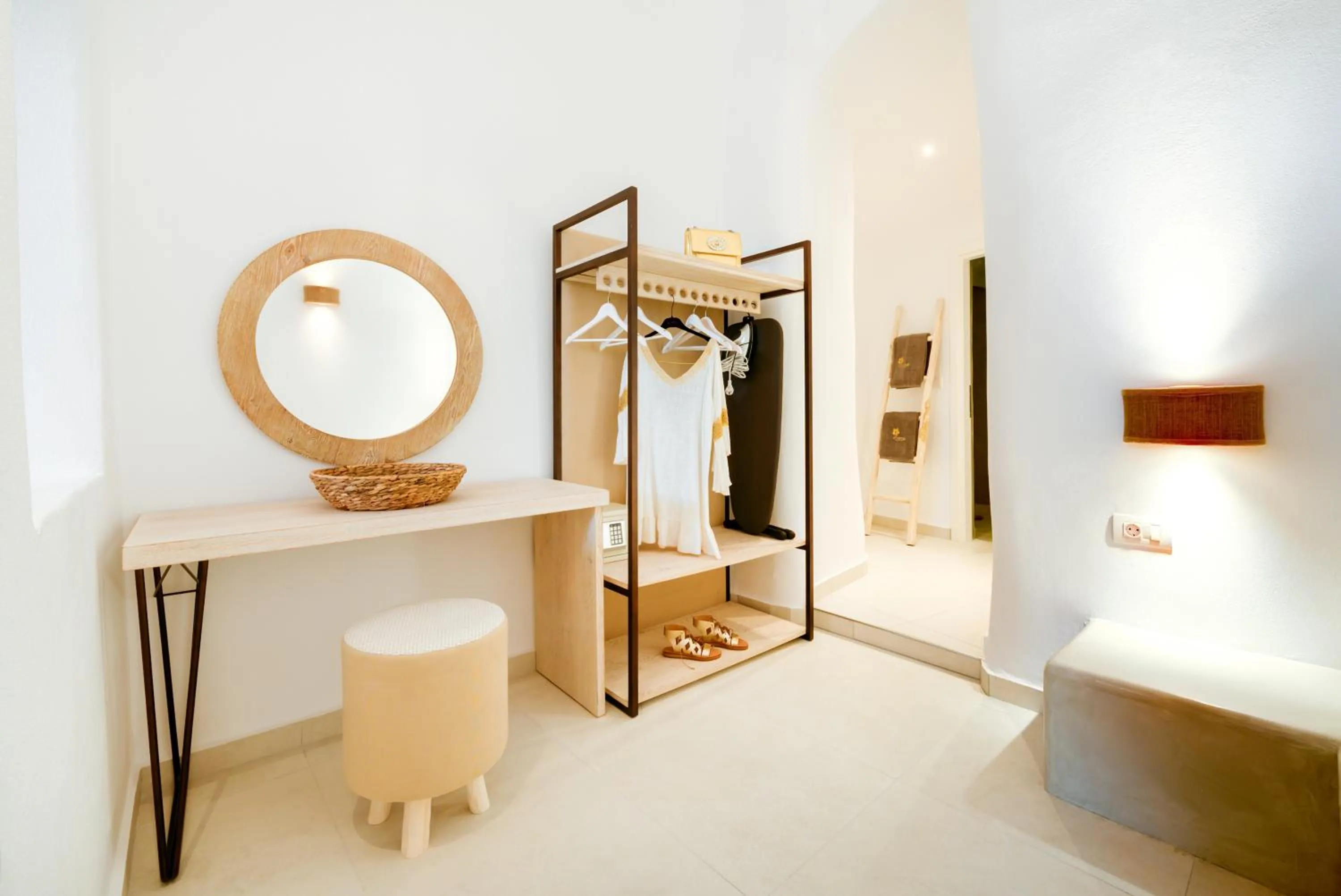 Bedroom, Bed in Iriana Suites