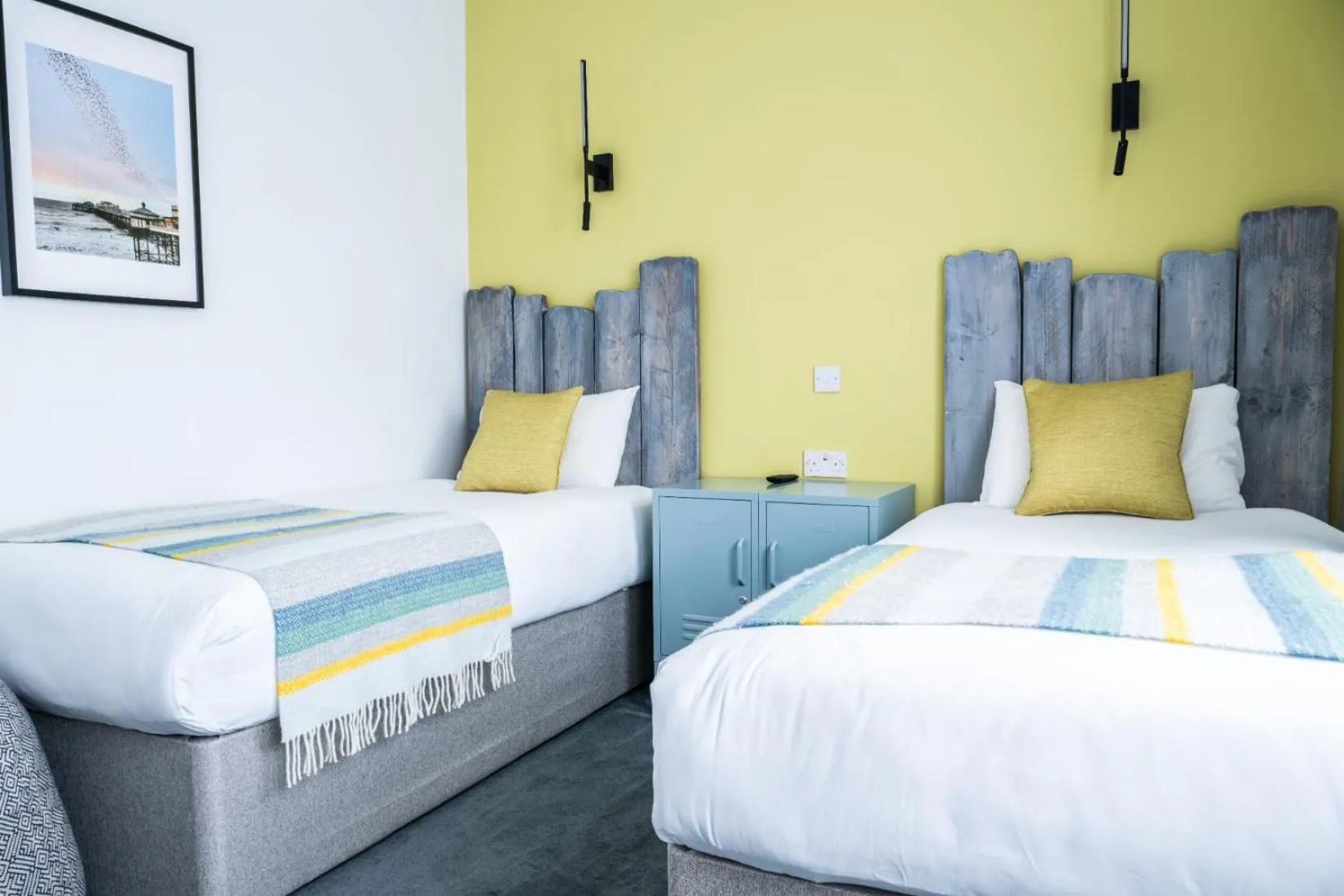 Bedroom, Bed in Craig-y-Don