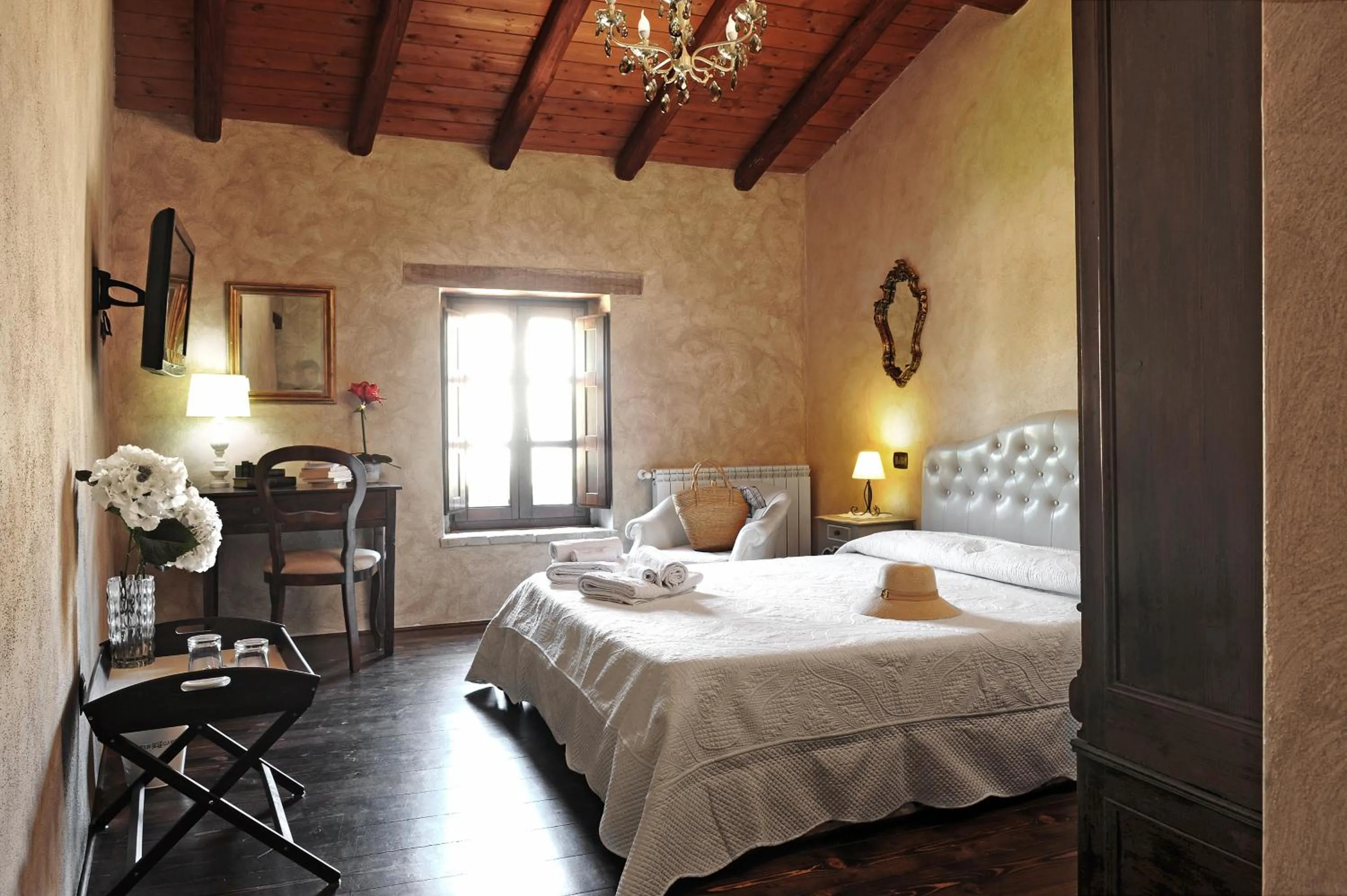 Bedroom, Bed in Antica Locanda Lunetta