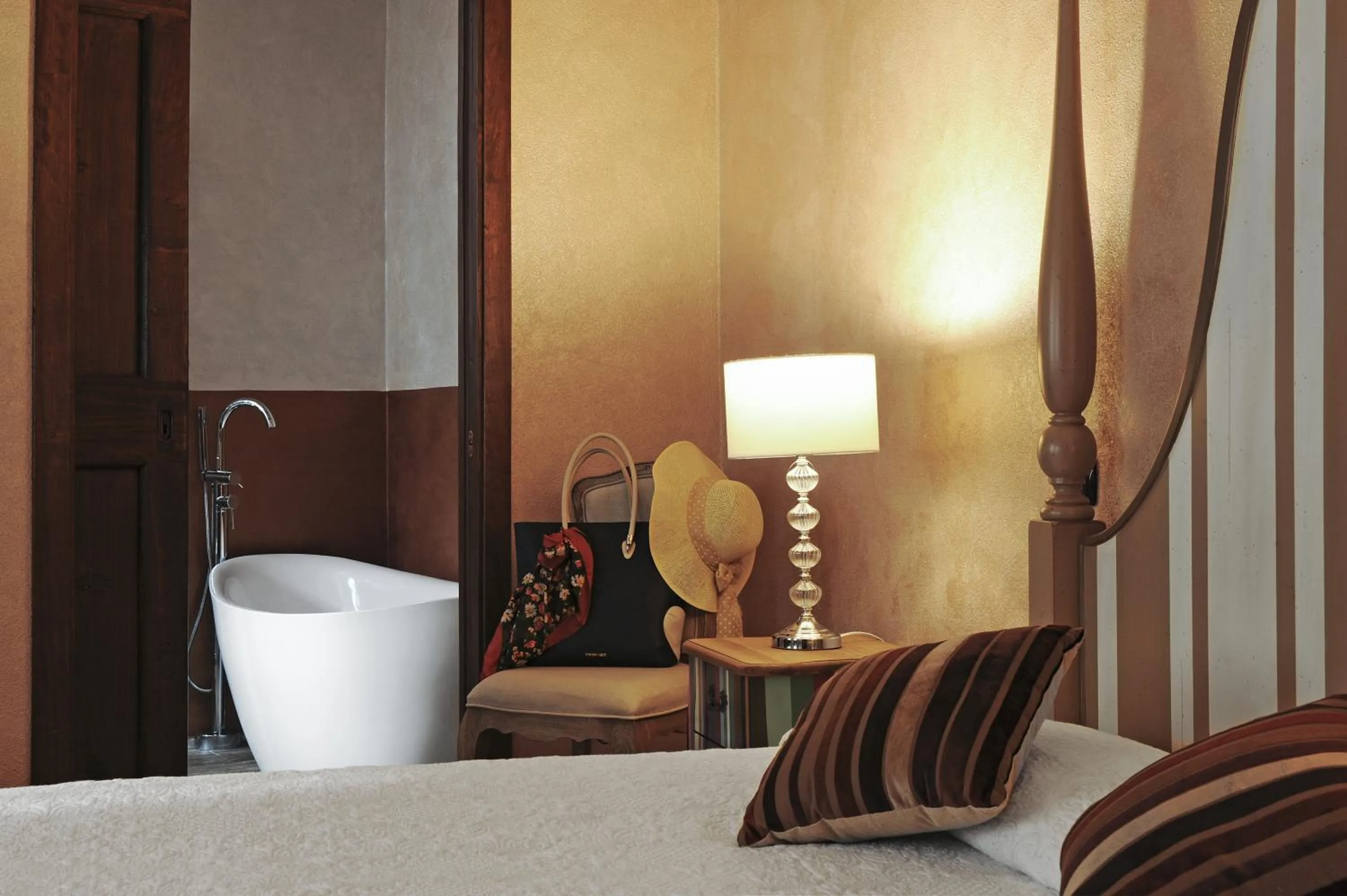 Photo of the whole room, Bed in Antica Locanda Lunetta