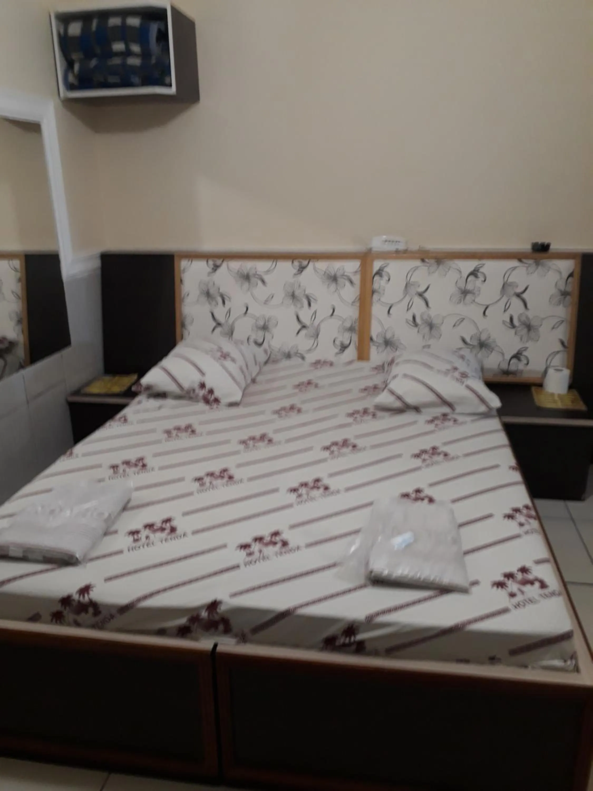 Bed in Hotel tenda 1