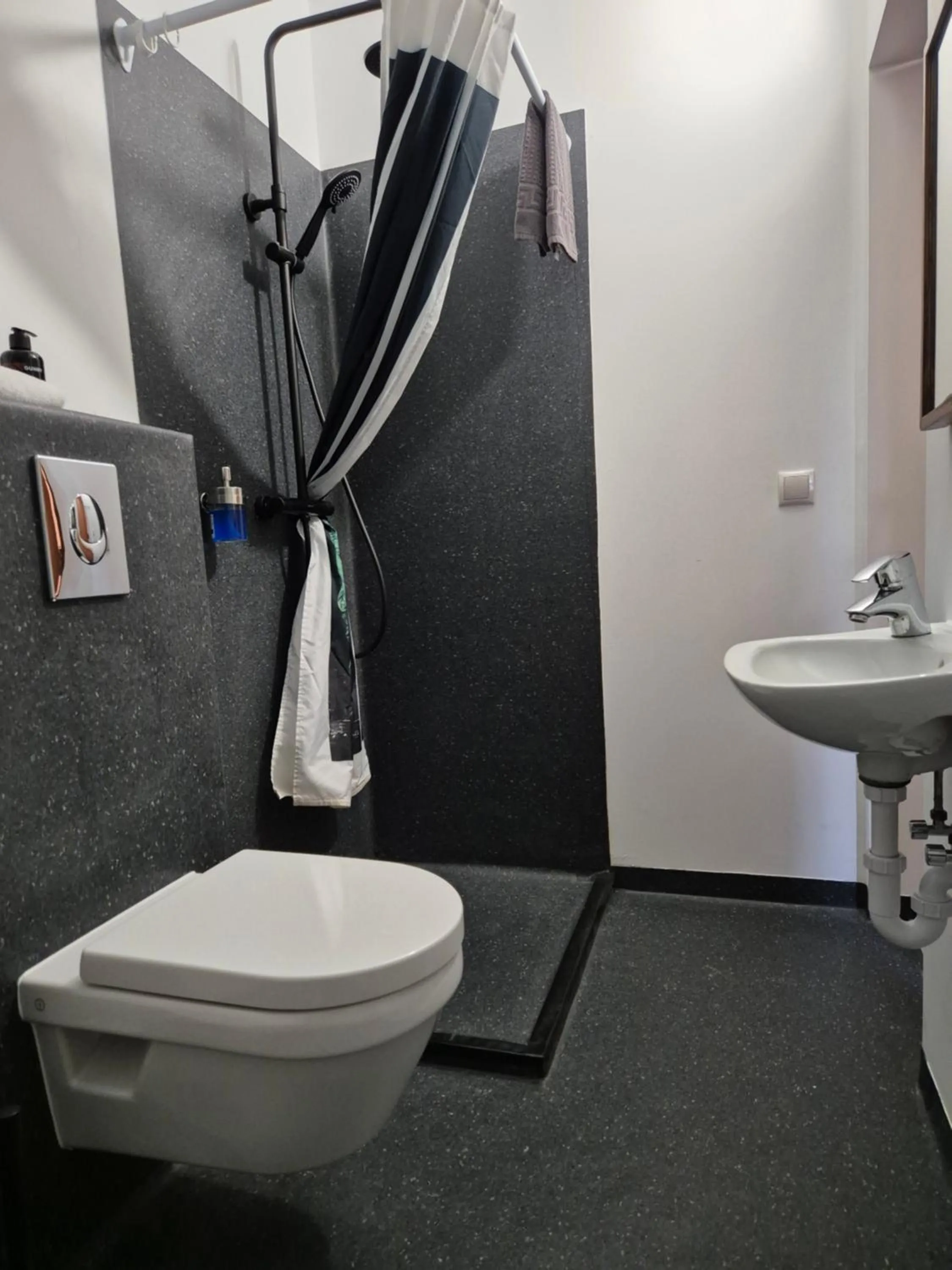 Bathroom in Hotel Hafnarfjall