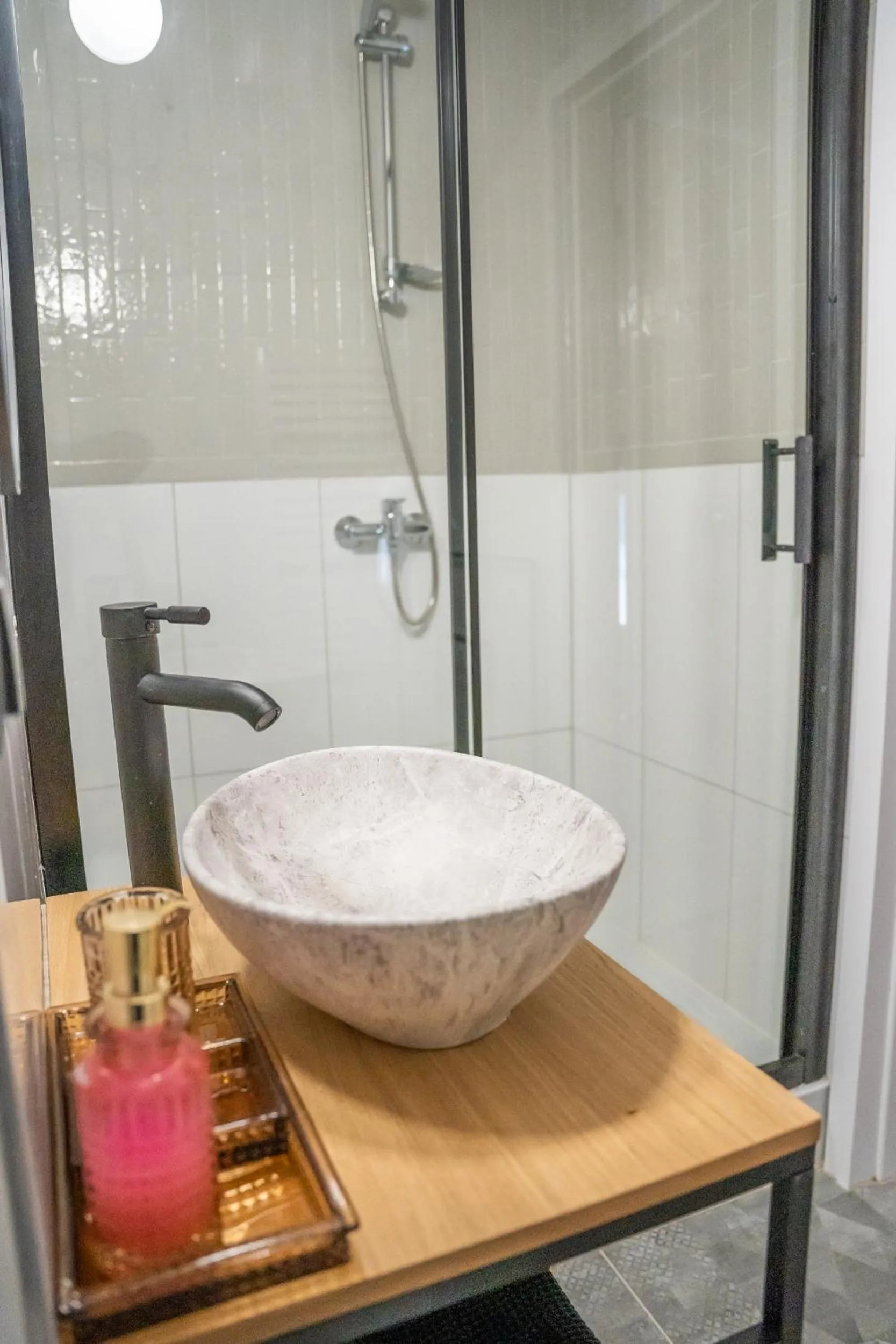 Bathroom in Moon Hostel Warszawa