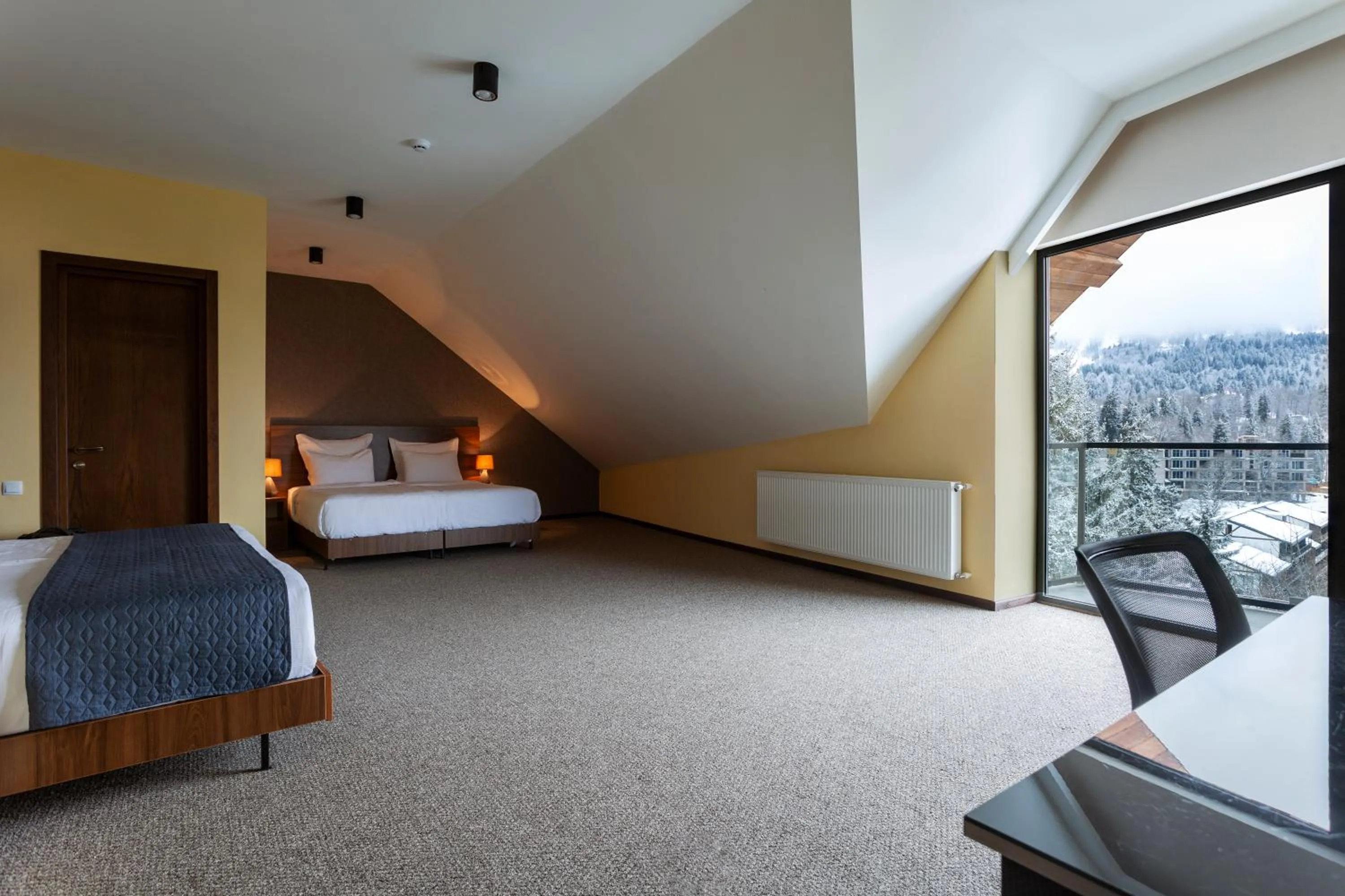 Photo of the whole room, Bed in AuRoom Bakuriani Resort