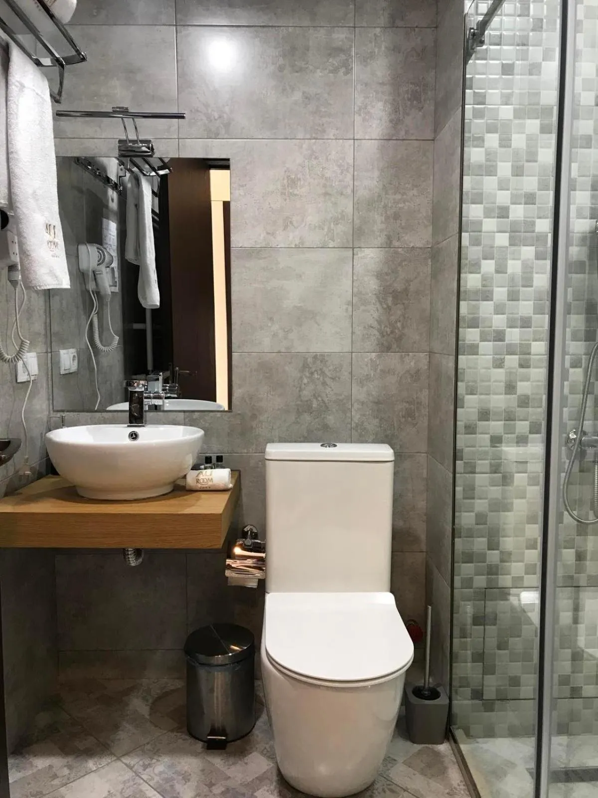 Shower in AuRoom Bakuriani Resort