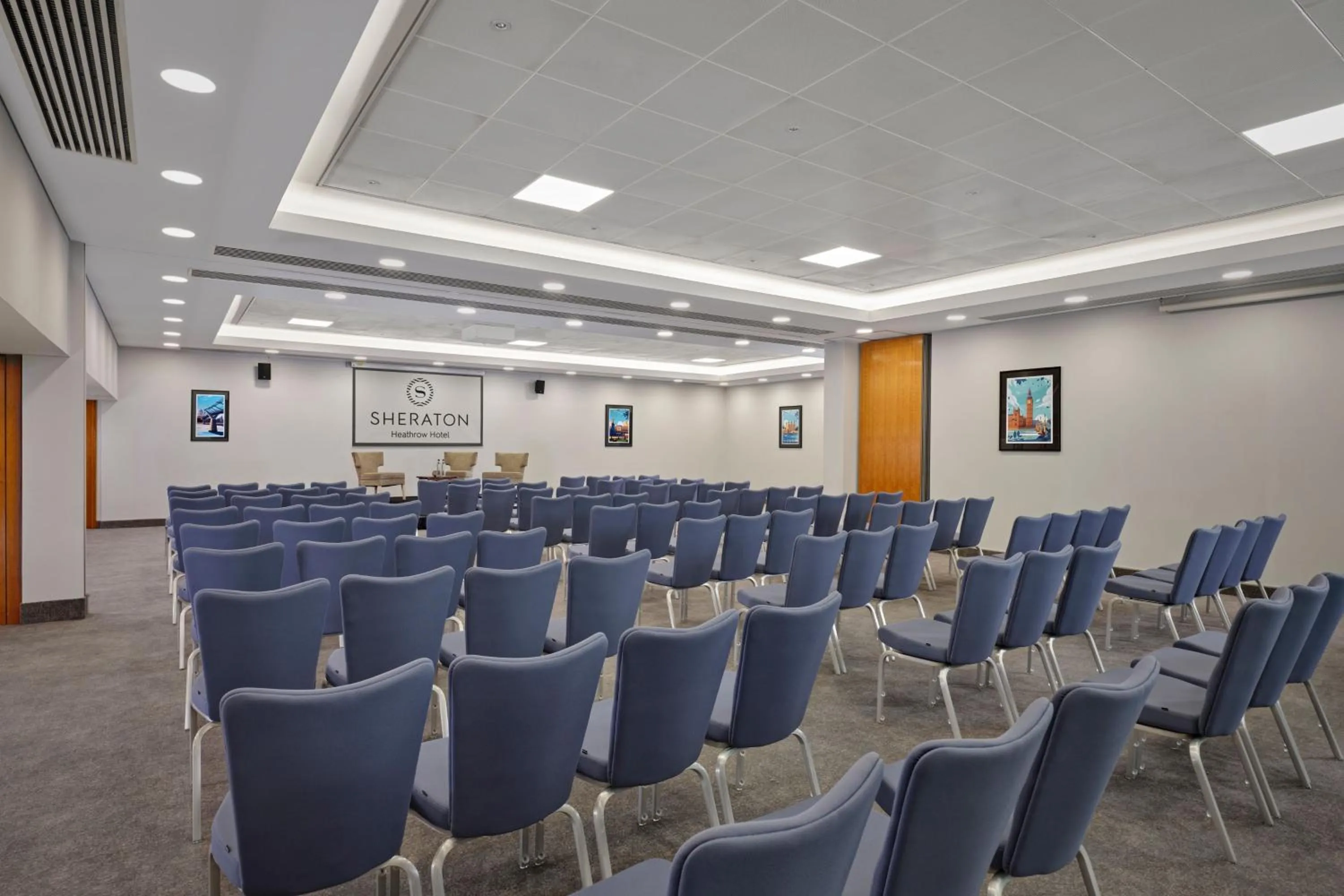 Meeting/conference room in Sheraton Heathrow Hotel