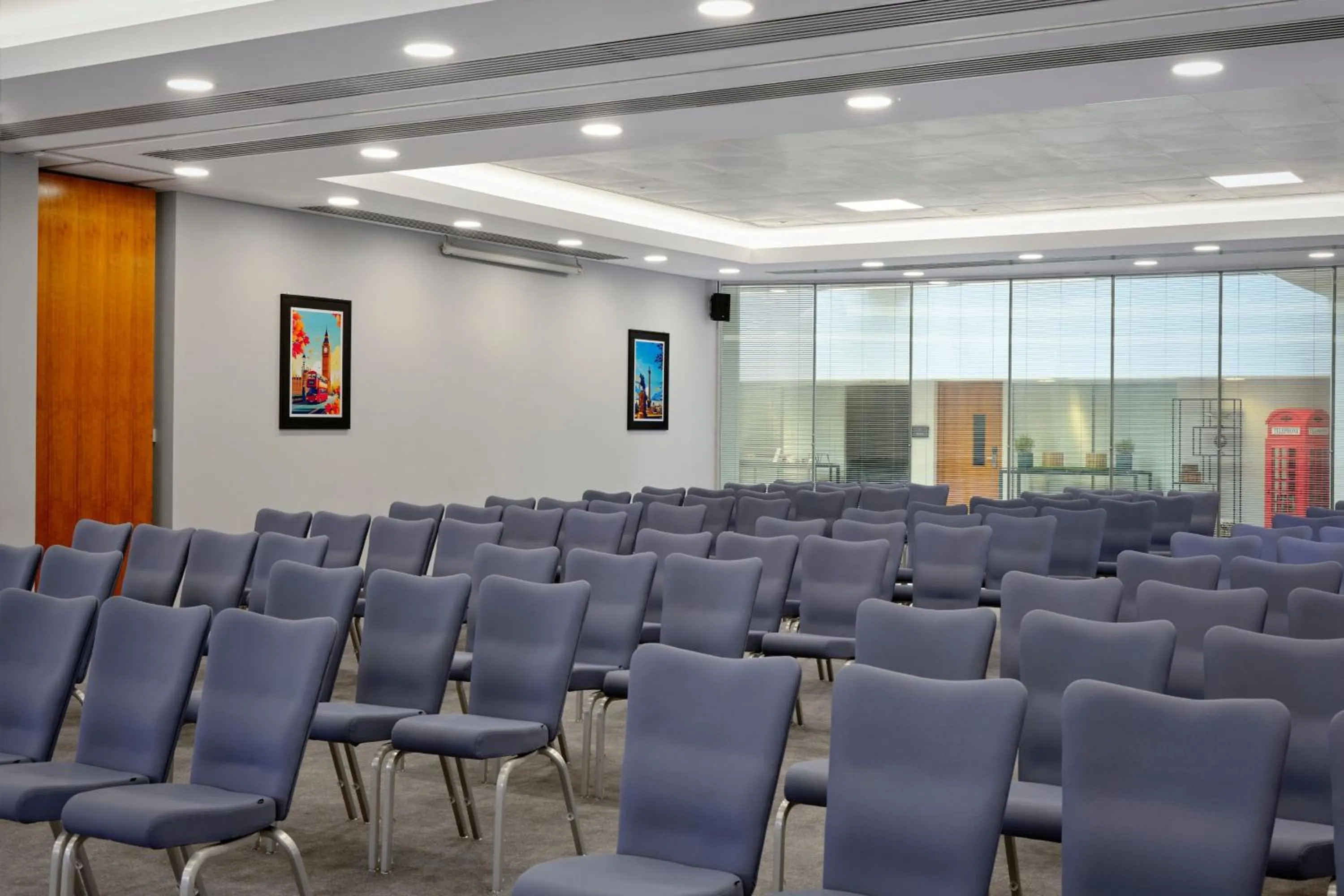 Meeting/conference room in Sheraton Heathrow Hotel