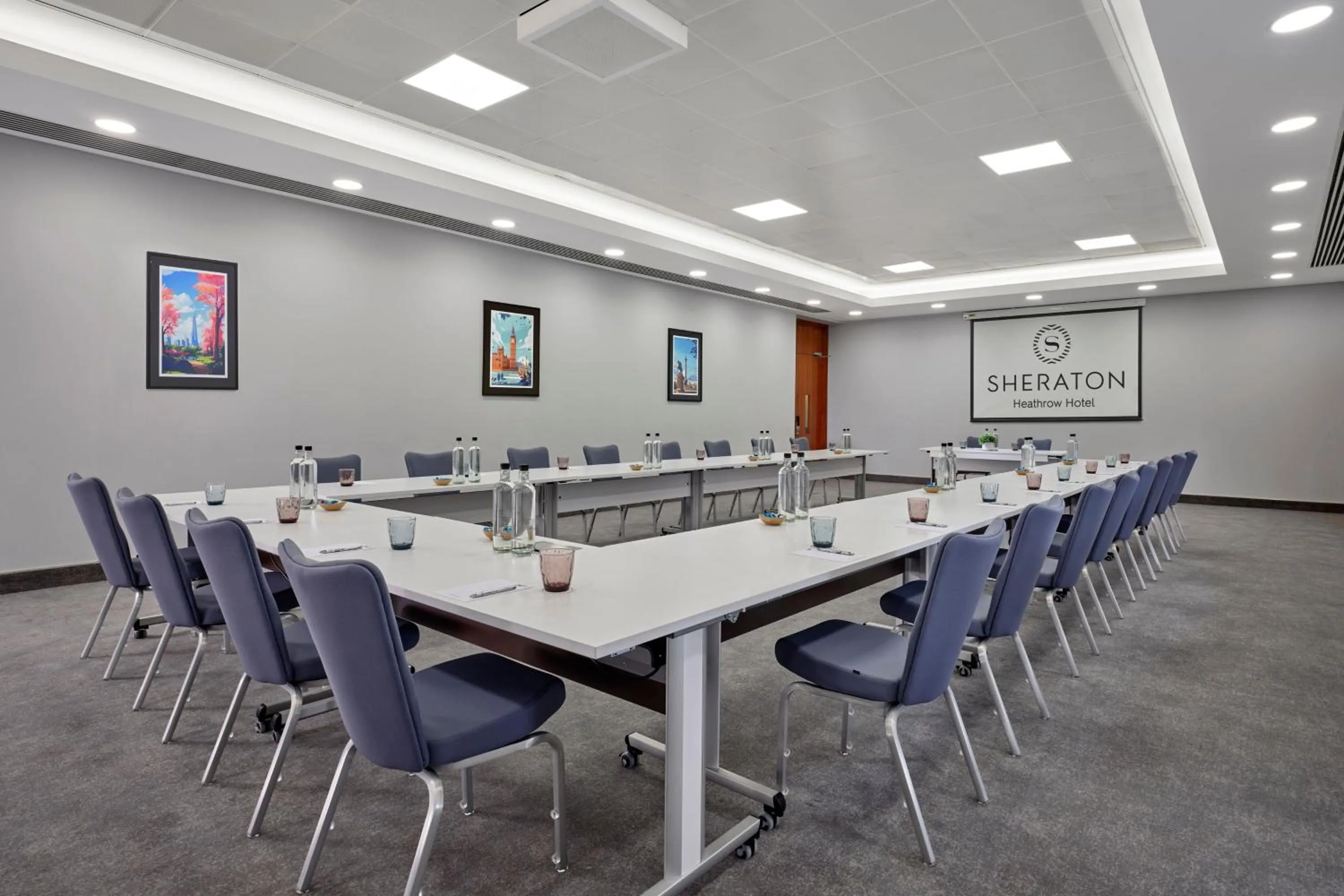 Meeting/conference room in Sheraton Heathrow Hotel