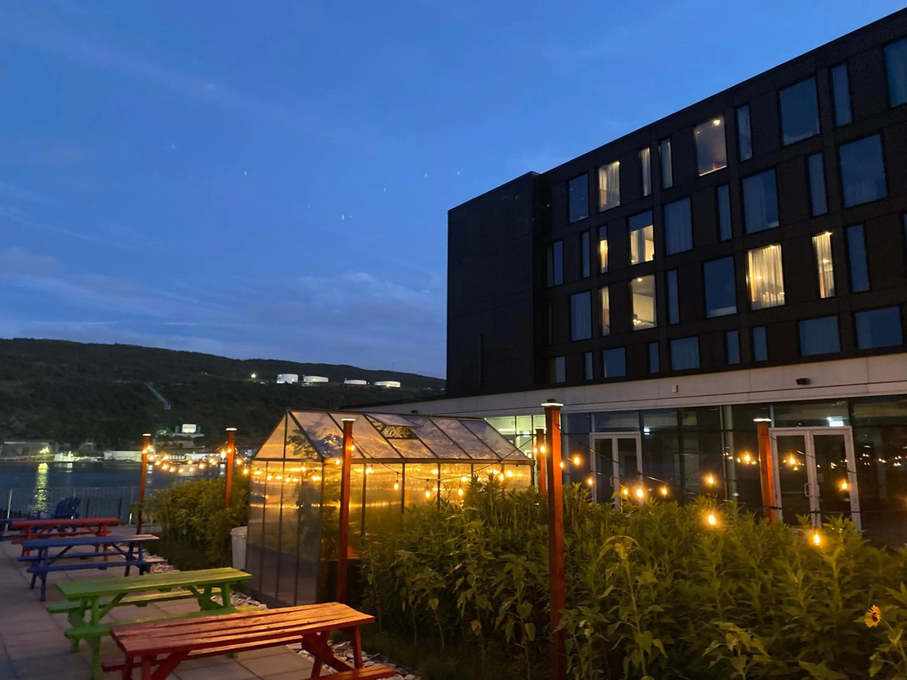 Alt Hotel St. John's
