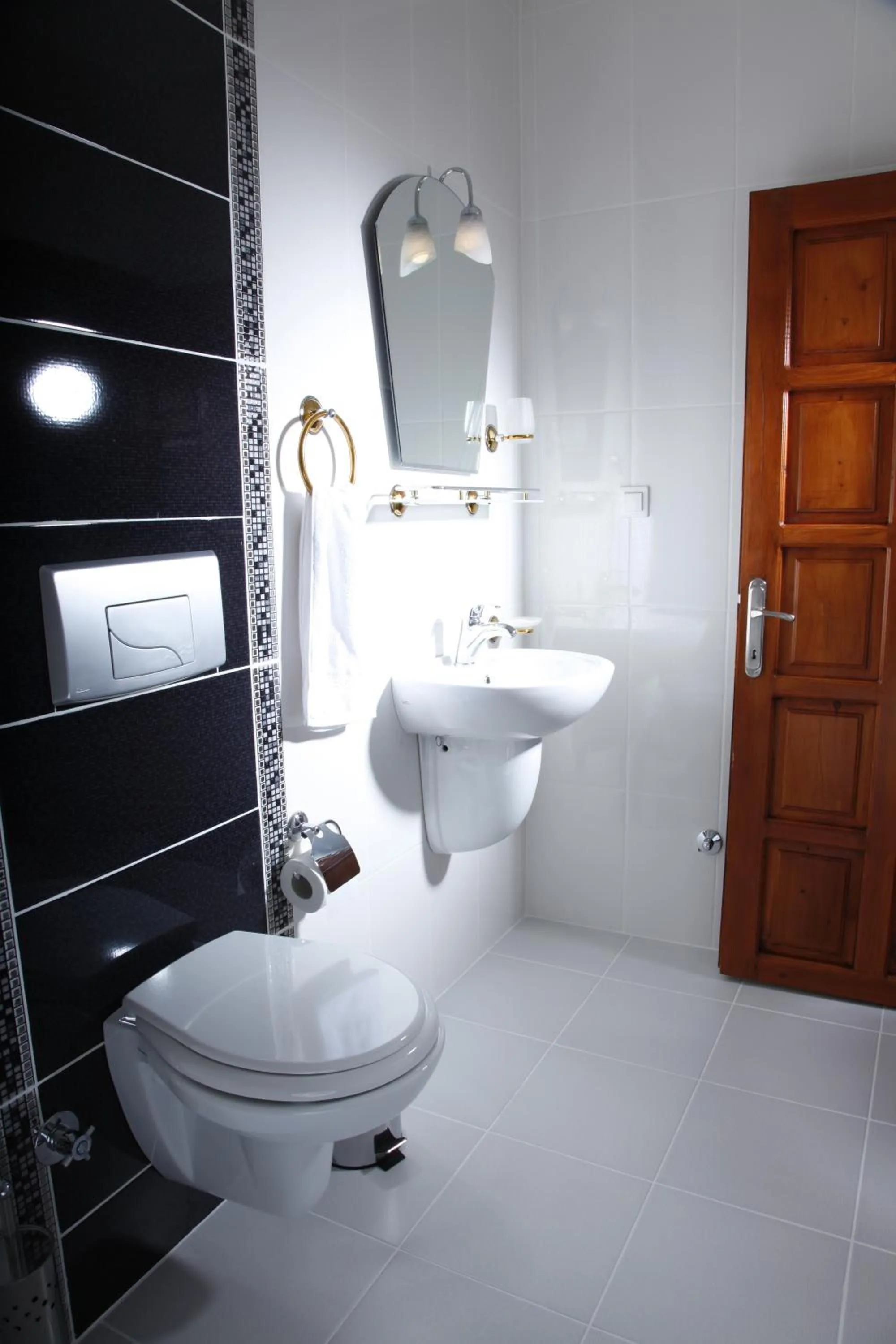 Bathroom in Apollon Hotel