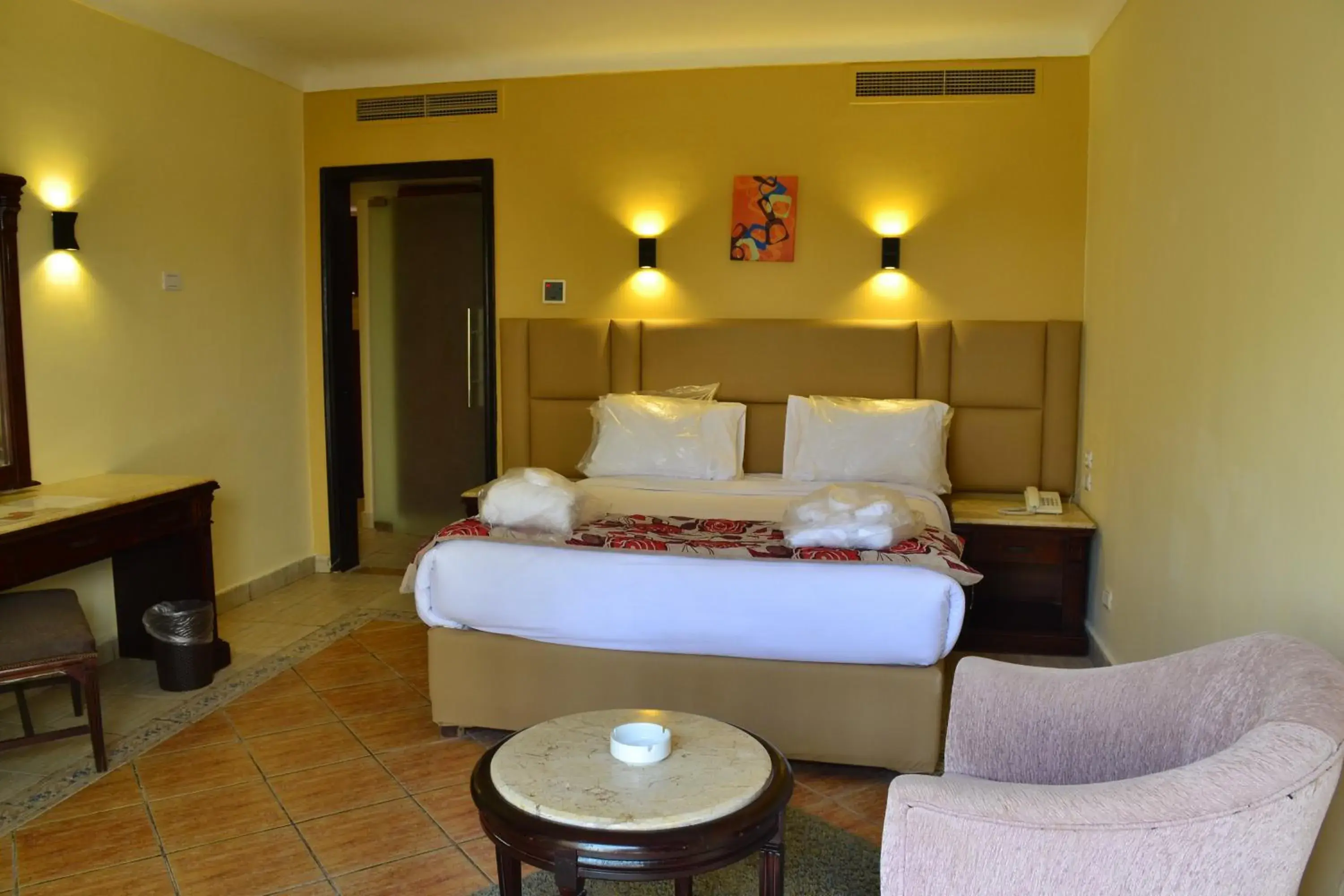 Suite with Sea View - single occupancy in Regency Plaza Aqua Park and Spa Resort Suite with Sea View - single occupancy in Regency Plaza Aqua Park and Spa Resort