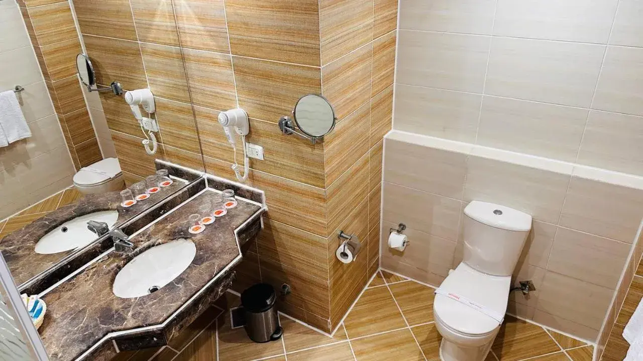 Standard Triple Room with Garden View in Regency Plaza Aqua Park and Spa Resort Standard Triple Room with Garden View in Regency Plaza Aqua Park and Spa Resort