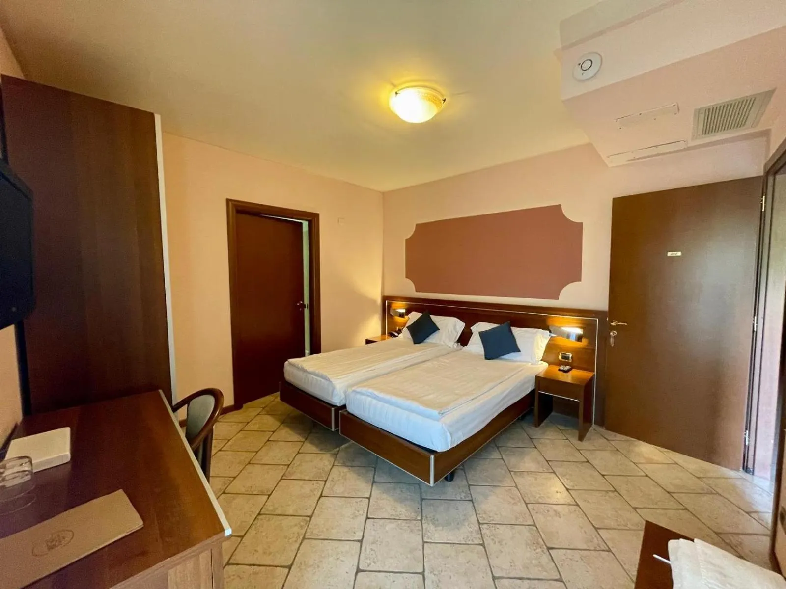 Bedroom in Hotel Grotto Bagat