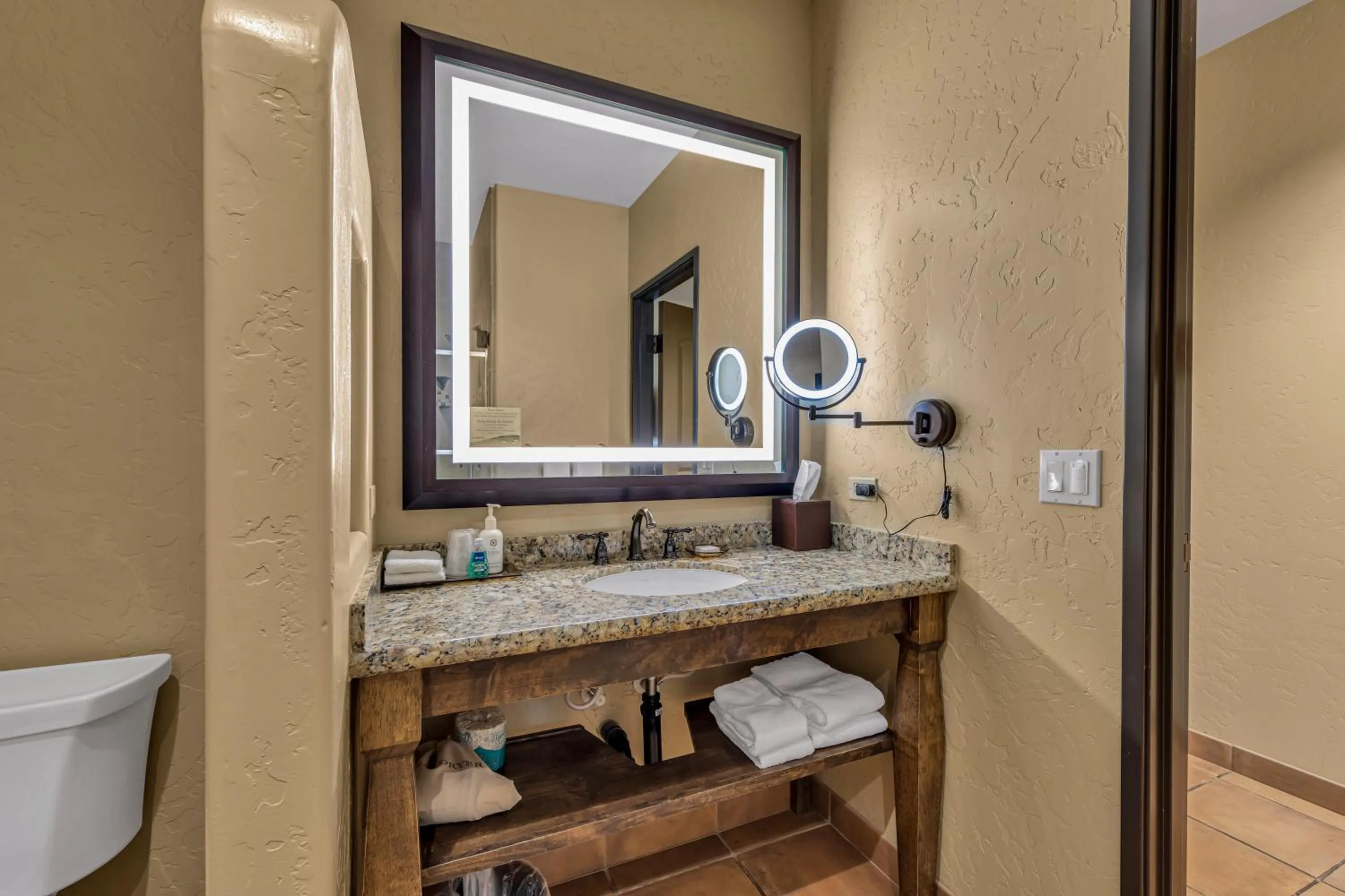 Bathroom in The Murieta Inn and Spa
