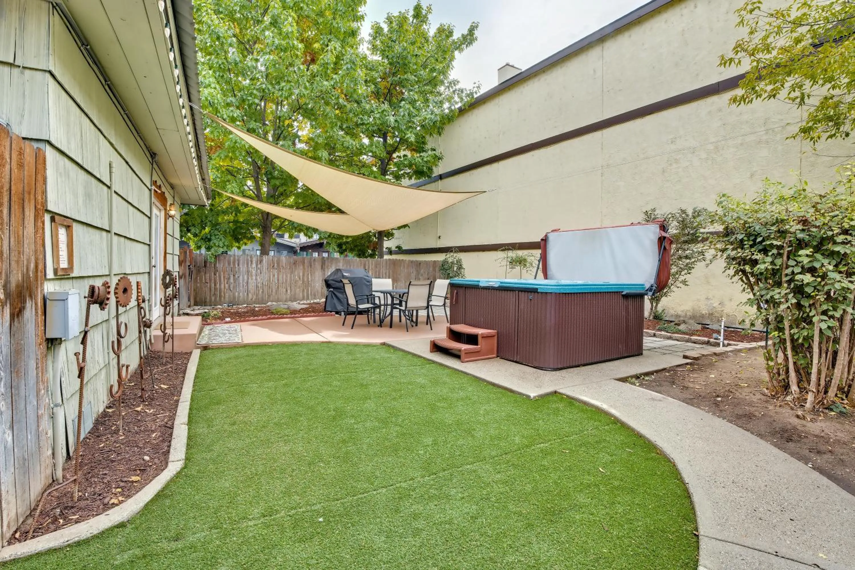Hot Tub in Obertal Inn