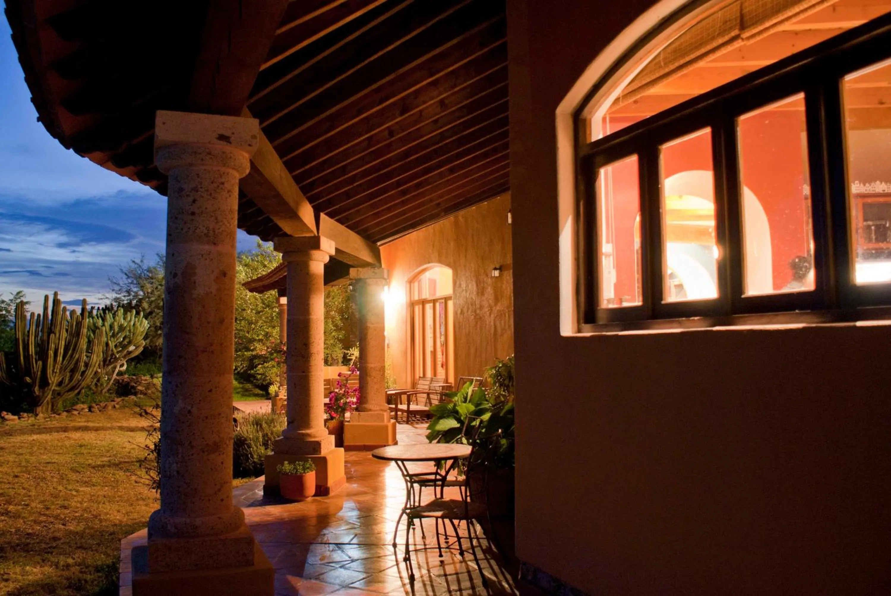 Property building in Gran Despertar El Faro