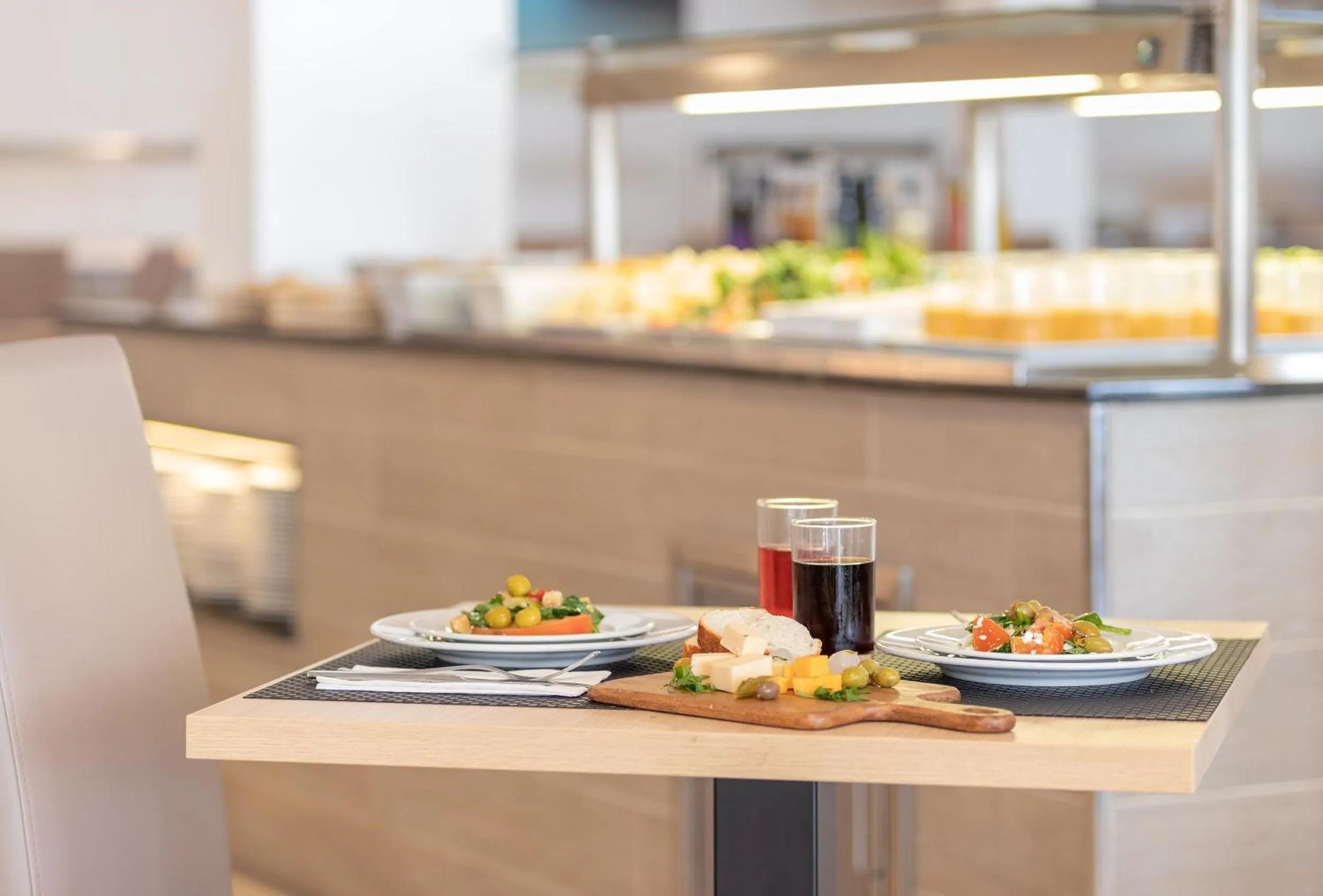 Food and drinks in Hotel Palia Puerto del Sol 3 Sup