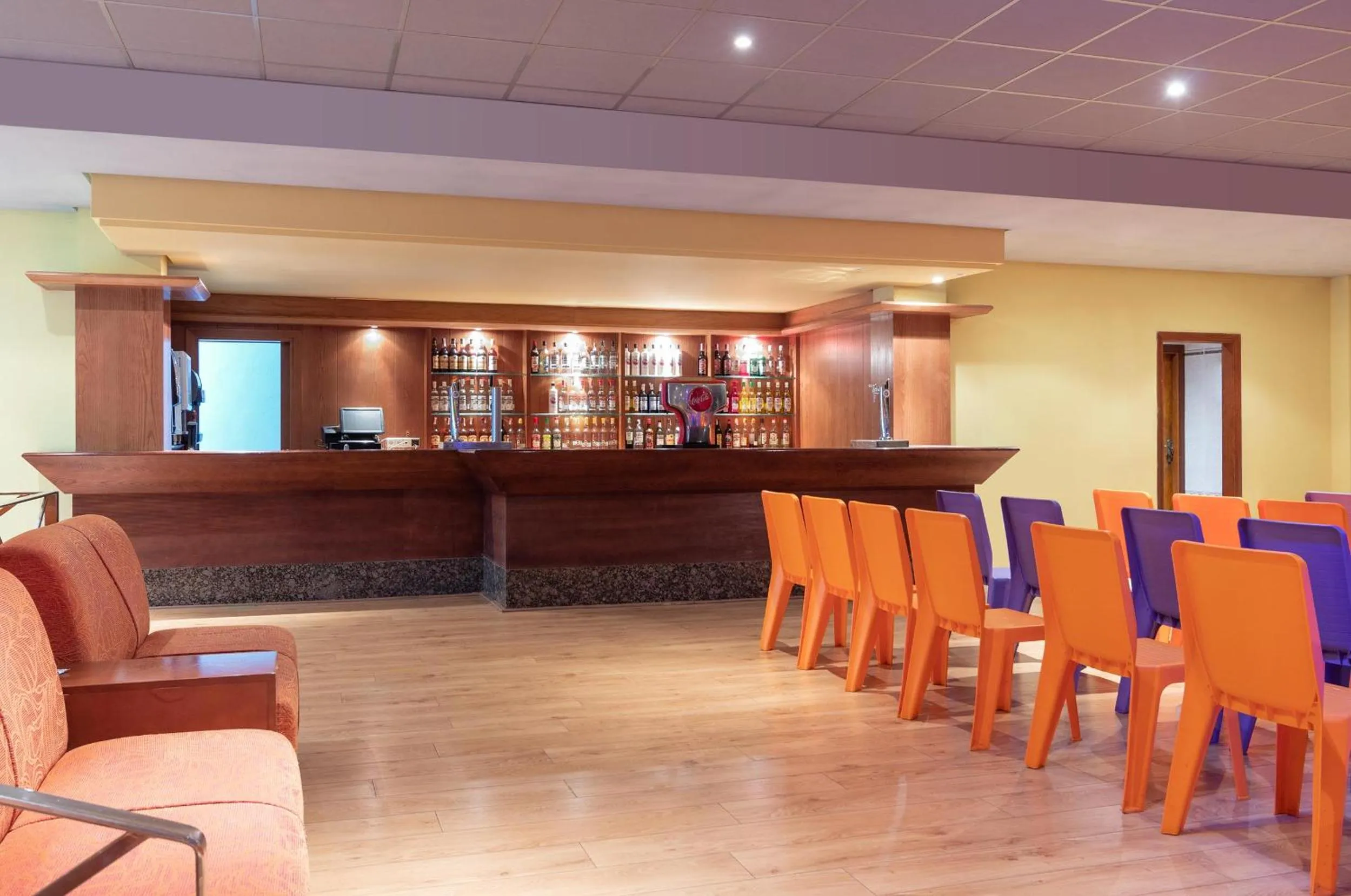 Nightclub / DJ in Hotel Palia Puerto del Sol 3 Sup