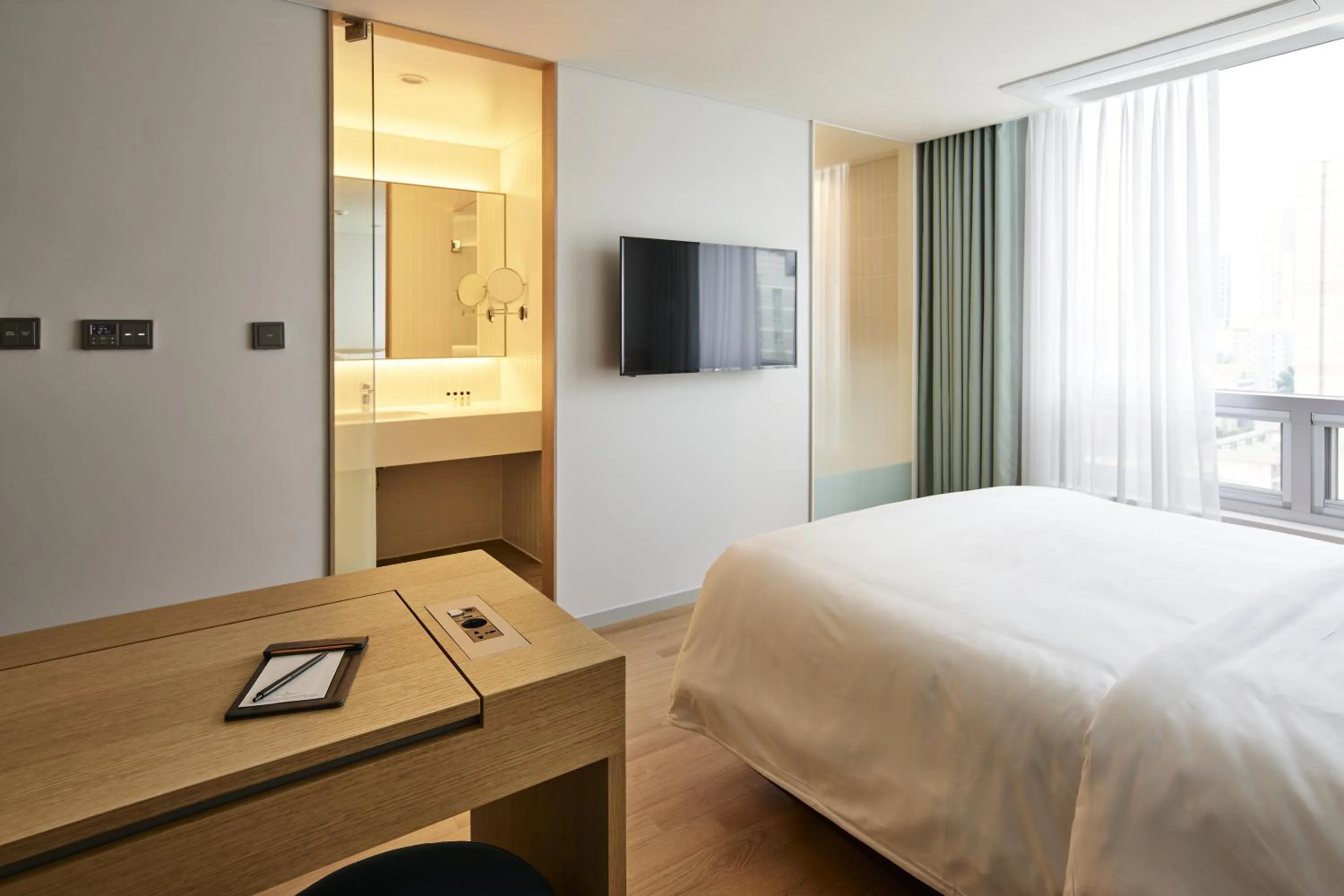 Bedroom, Bed in Hotel NewV