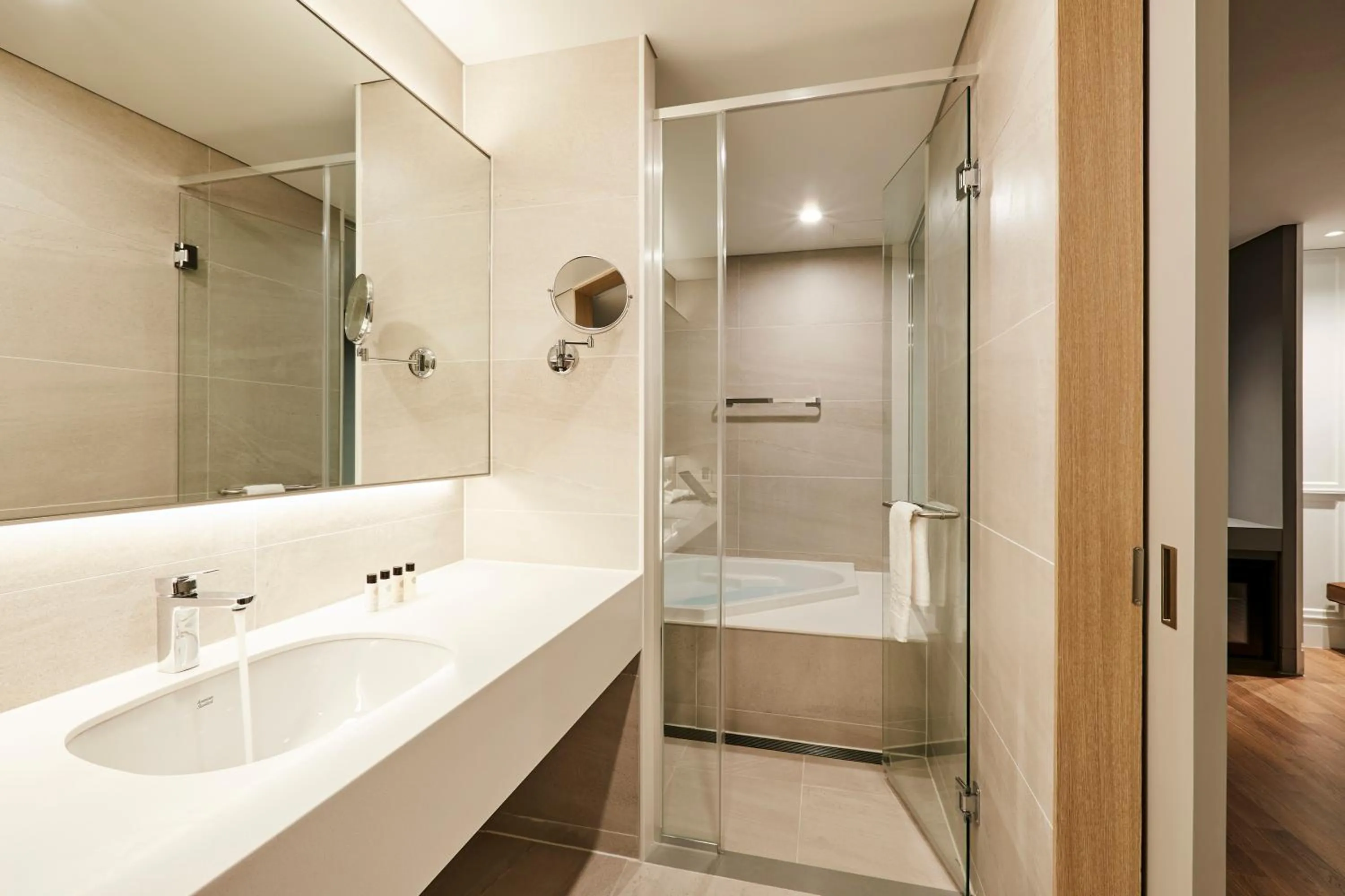 Bathroom in Hotel NewV