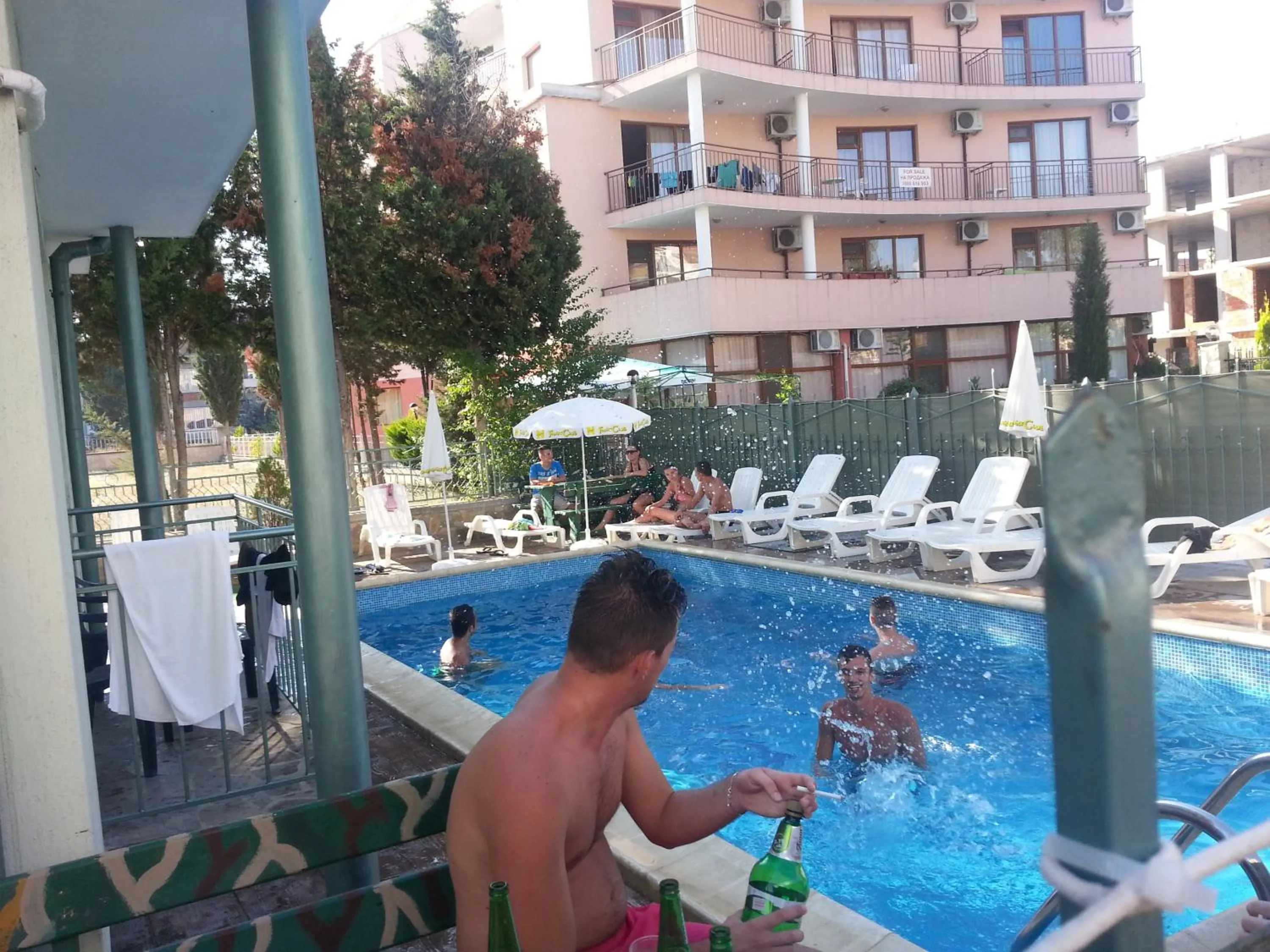 Swimming pool in Family Hotel Romantik