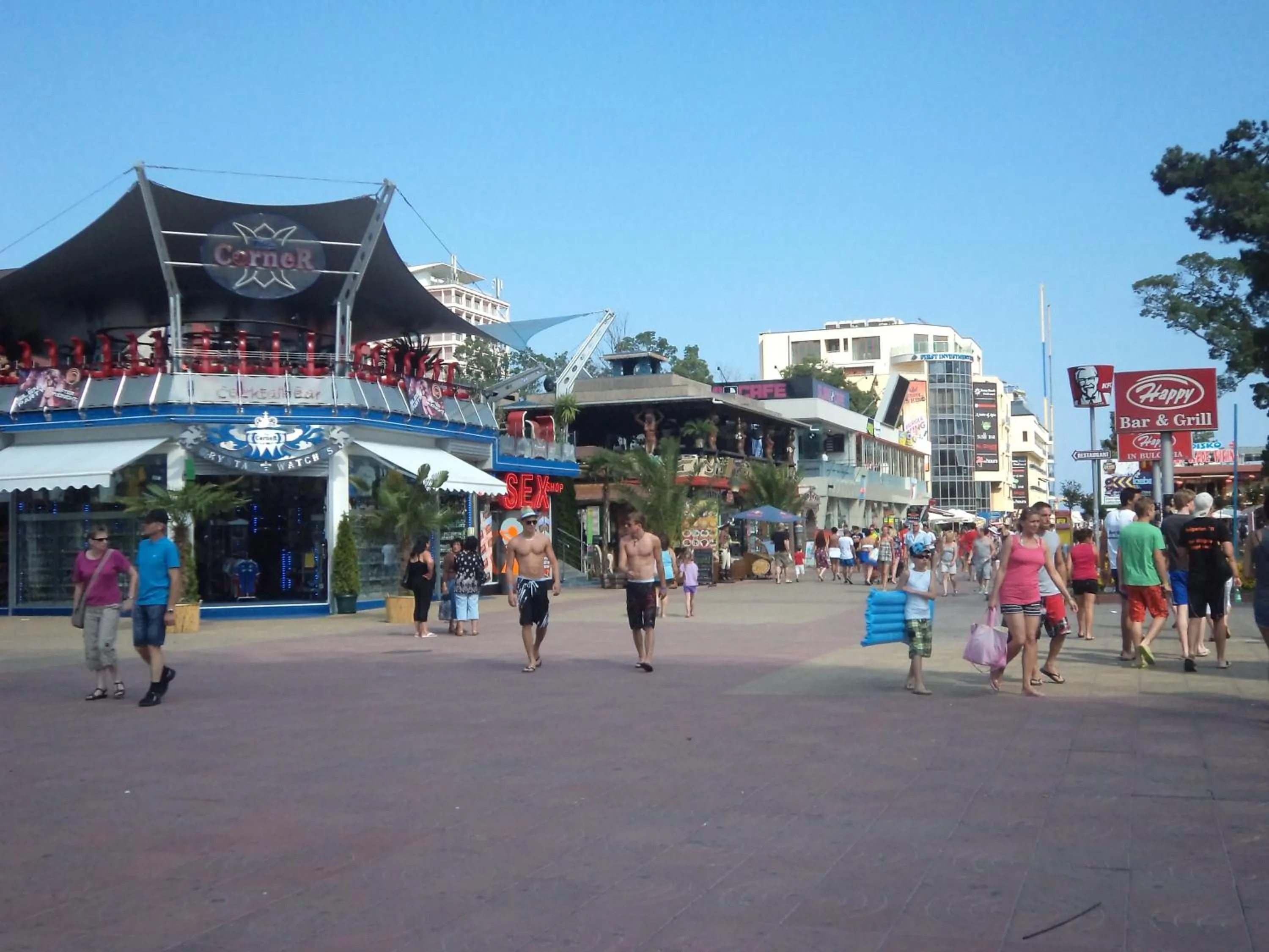 Area and facilities in Family Hotel Romantik