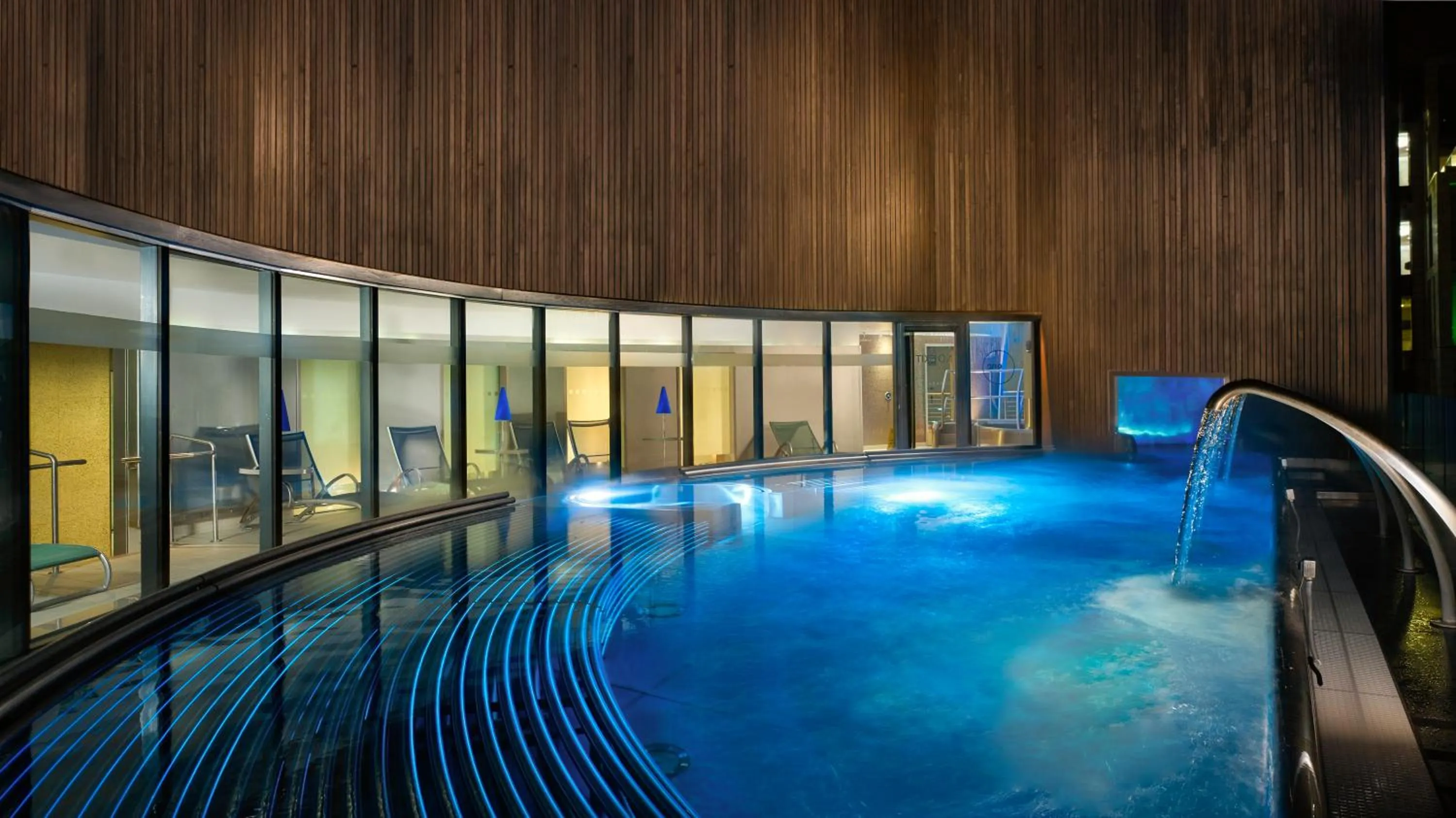 Spa and wellness centre/facilities in Sheraton Grand Hotel & Spa
