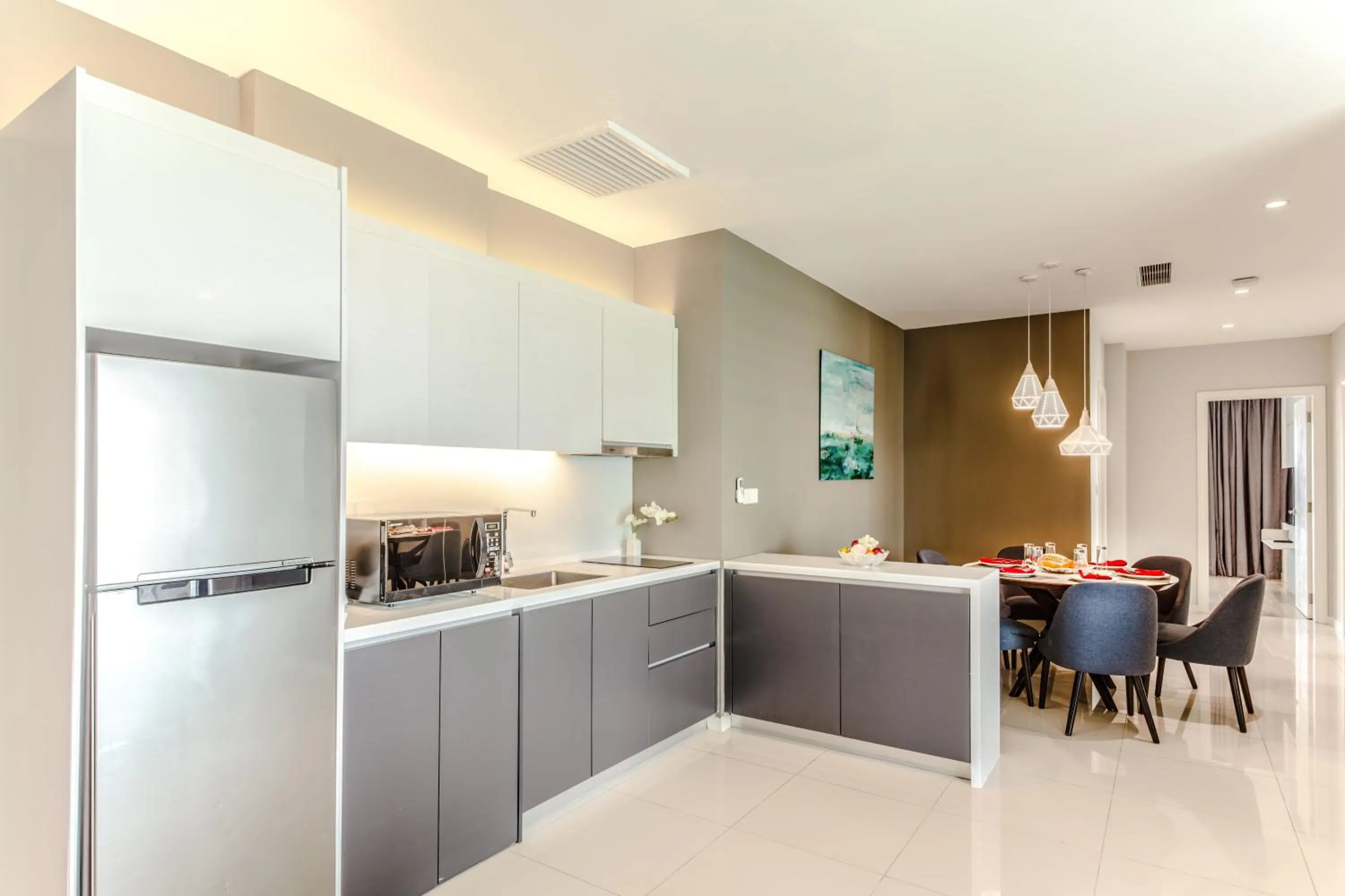 Kitchen or kitchenette in Shama Suasana Johor Bahru Formerly known as Suasana All Suites Hotels Johor Bahru